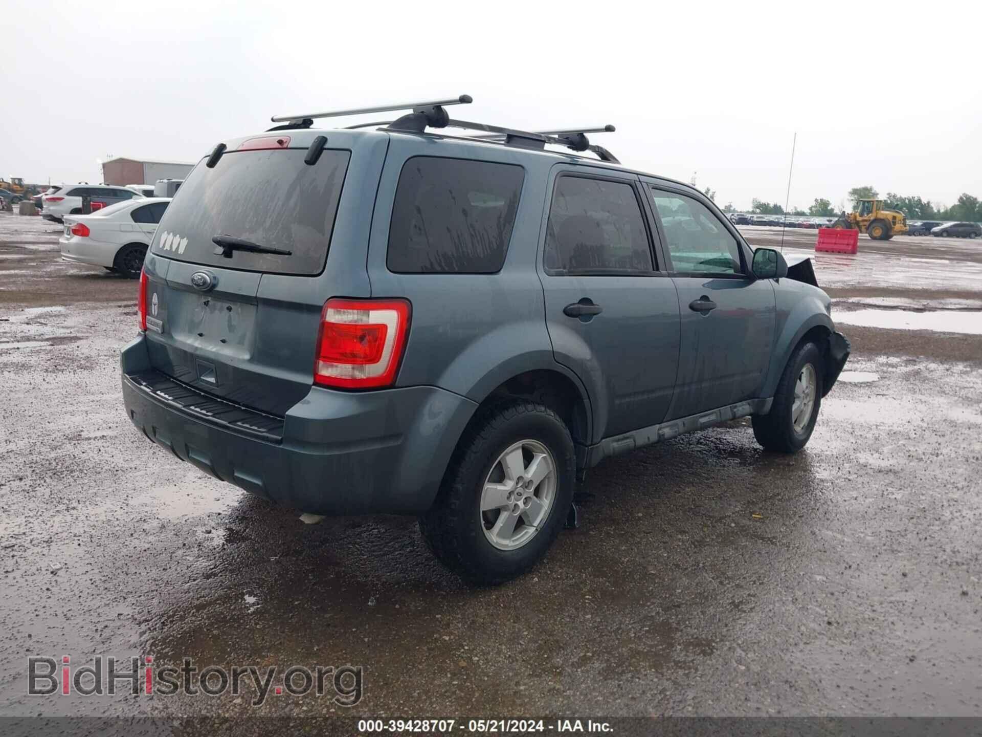 2010 FORD ESCAPE - VIN: 1FMCU0D75AKB03098 - Фото 4