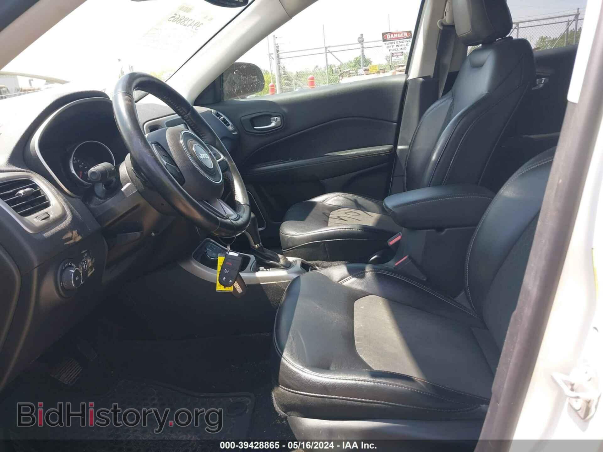 2018 JEEP COMPASS - VIN: 3C4NJDBB3JT185125 - Фото 5