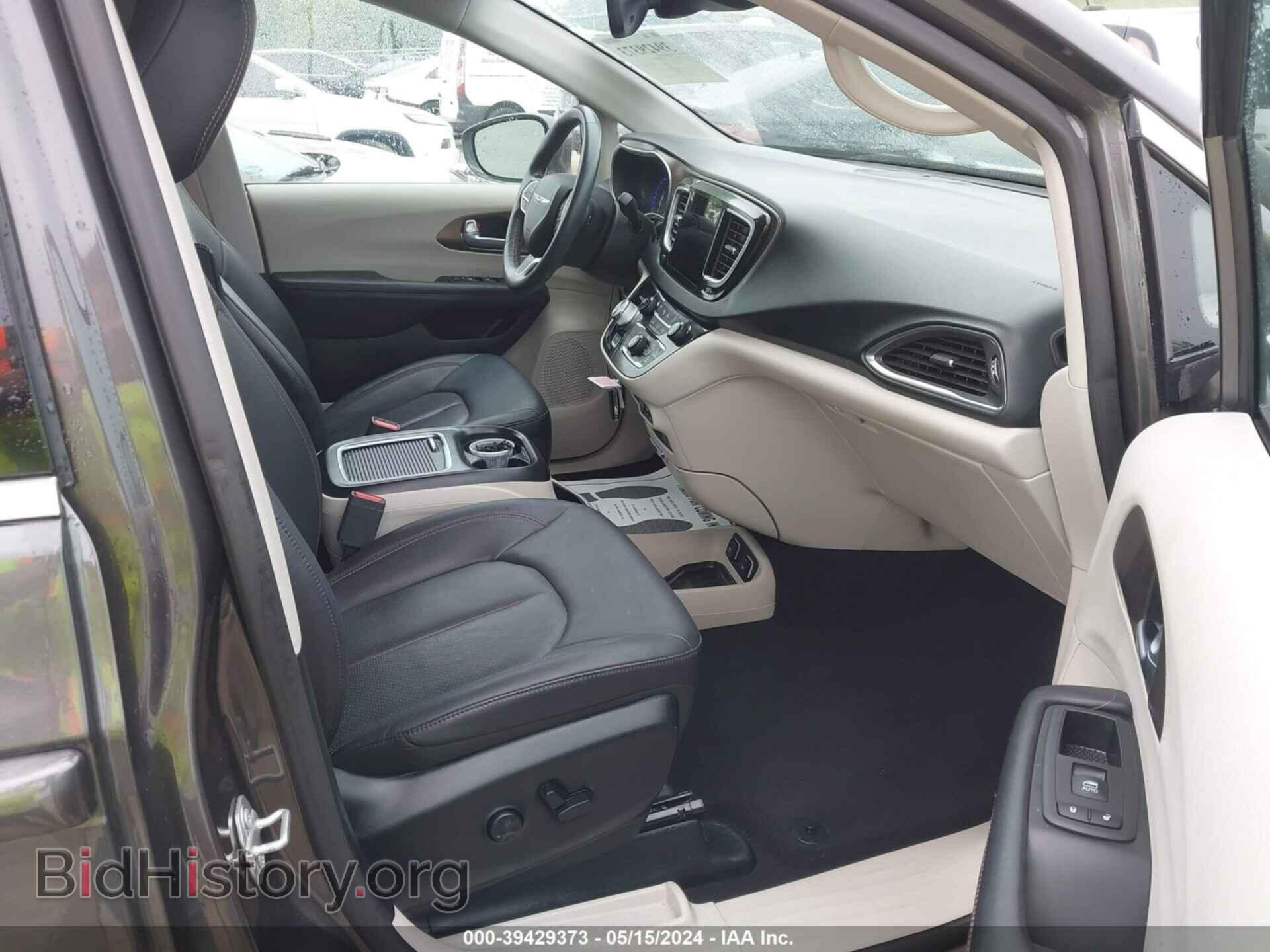 2019 CHRYSLER PACIFICA - VIN: 2C4RC1EG9KR667541 - Photo 5