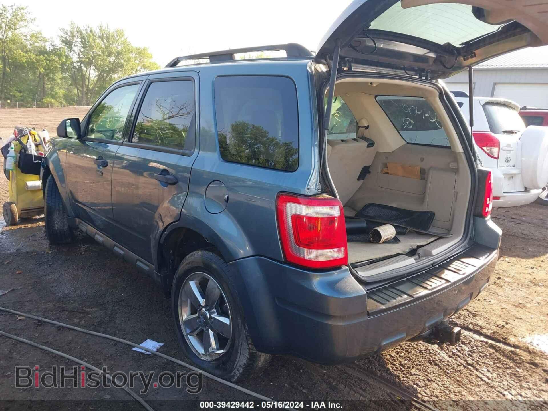 2011 FORD ESCAPE - VIN: 1FMCU9DG9BKB64430 - Фото 3