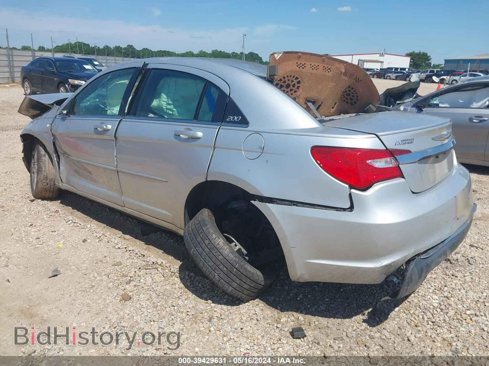 2012 CHRYSLER 200 - VIN: 1C3CCBAB0CN272995 - Photo 3