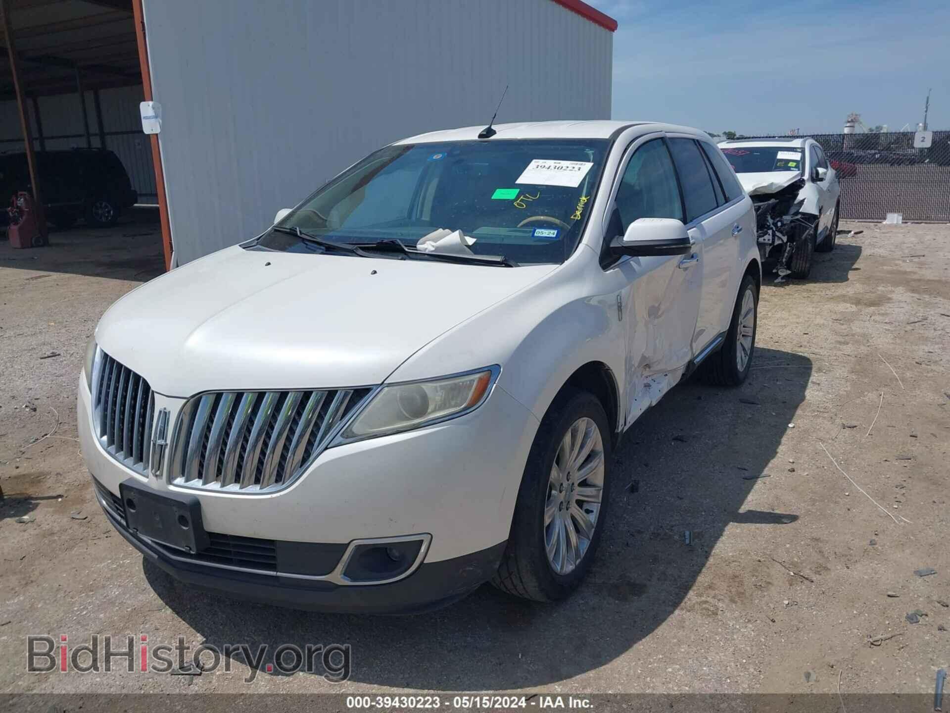 2012 LINCOLN MKX - VIN: 2LMDJ8JK8CBL03821 - Photo 2