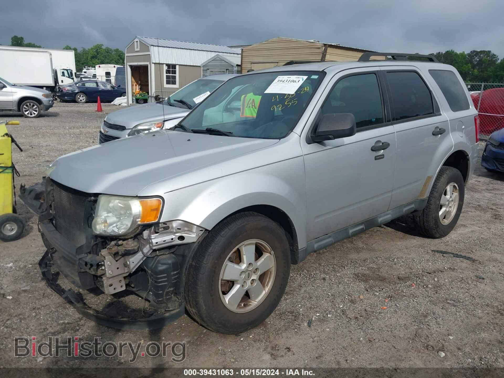 2011 FORD ESCAPE - VIN: 1FMCU9D77BKB29255 - Фото 2