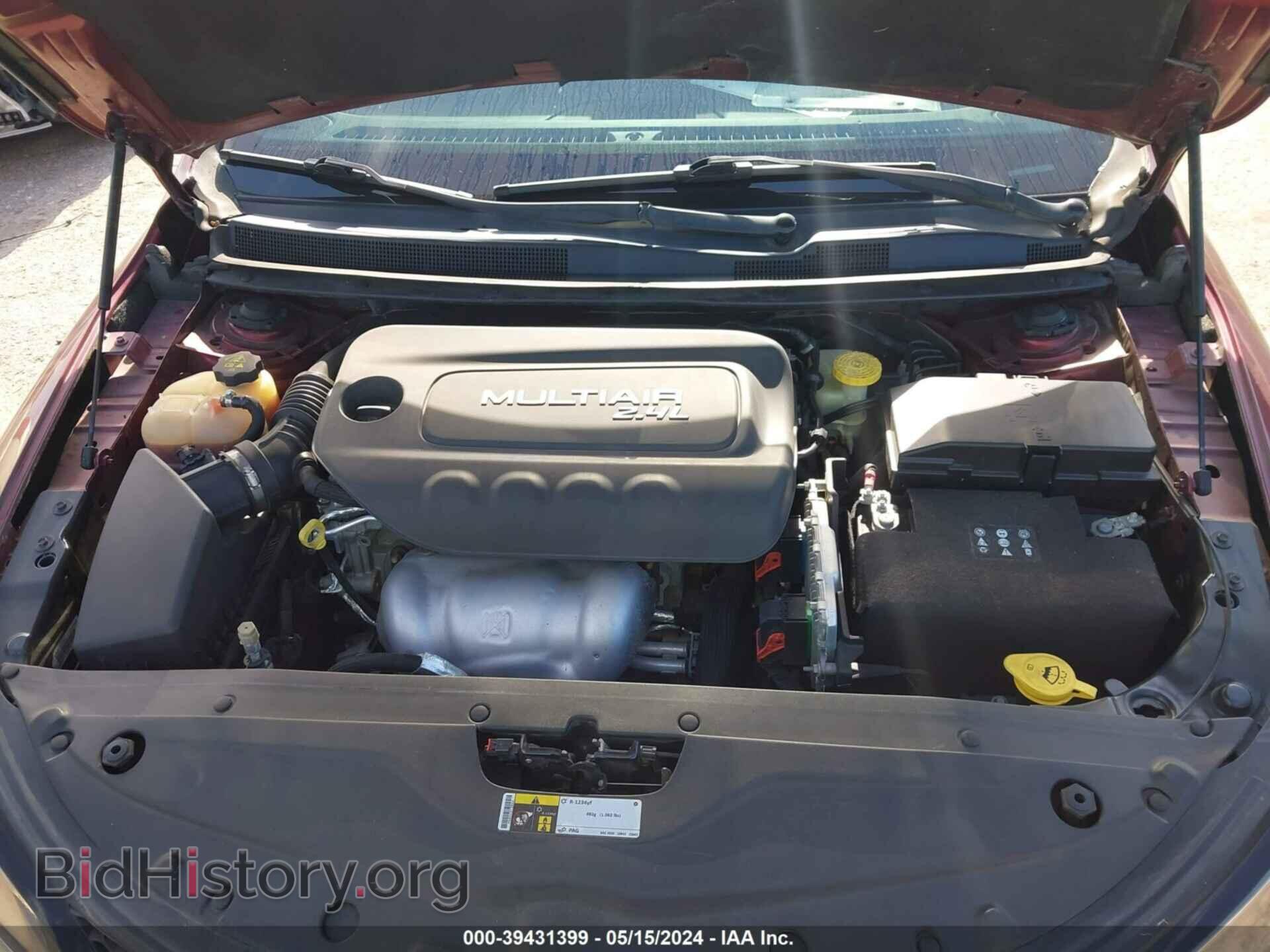 2015 CHRYSLER 200 - VIN: 1C3CCCBB0FN646904 - Фото 10