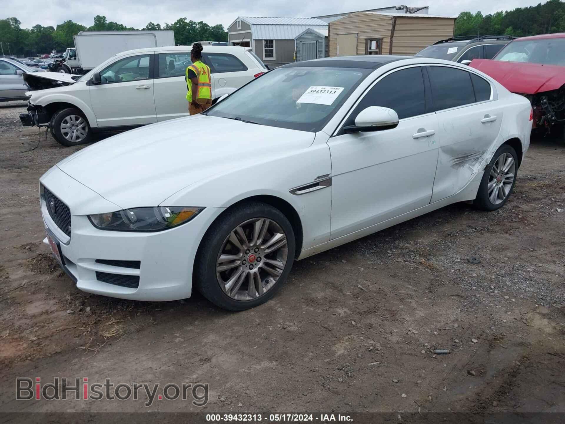 2019 JAGUAR XE - VIN: SAJAS4FX5KCP52483 - Фото 2