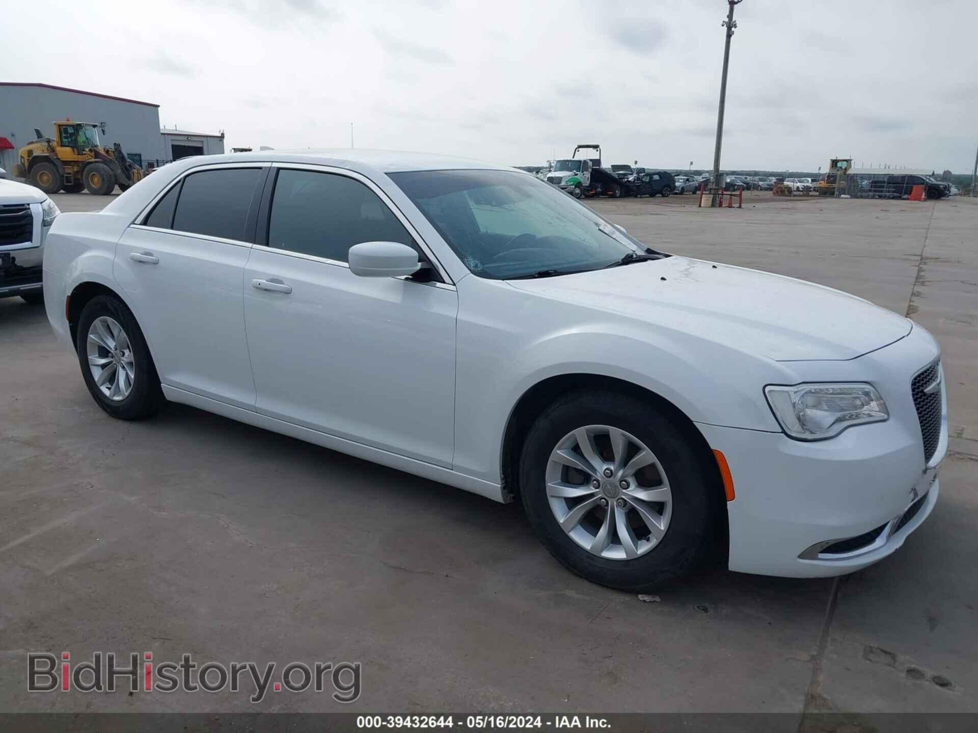 Photo 2C3CCAAG9FH830331 - CHRYSLER 300 2015