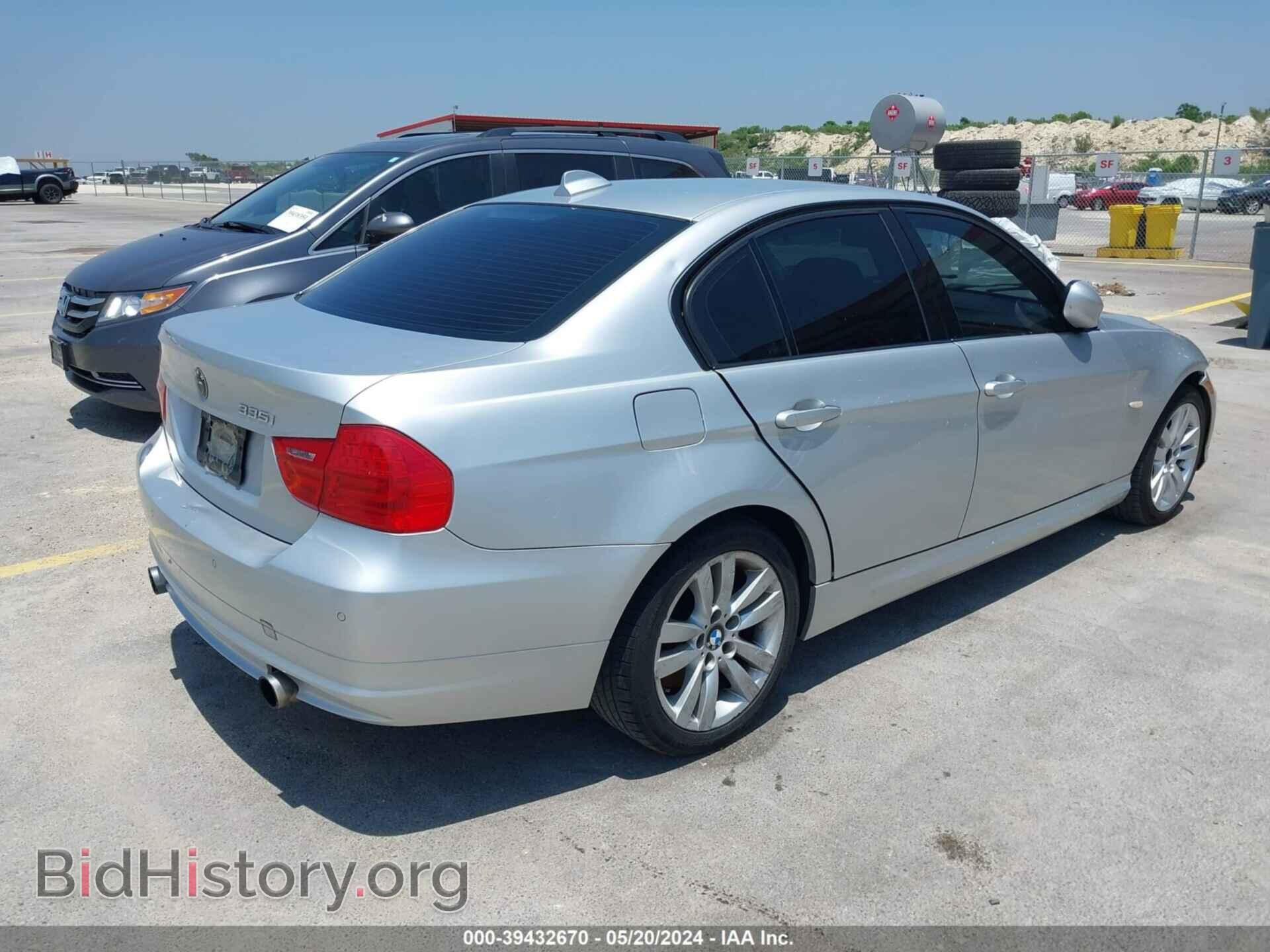 2011 BMW 335I - VIN: WBAPL5C54BA918323 - Фото 4