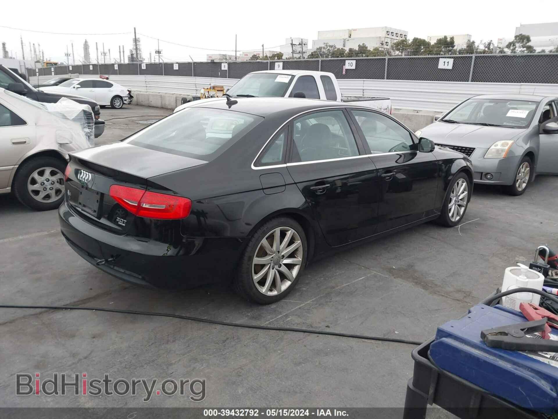 2013 AUDI A4 - VIN: WAUFFAFL3DA142887 - Фото 4