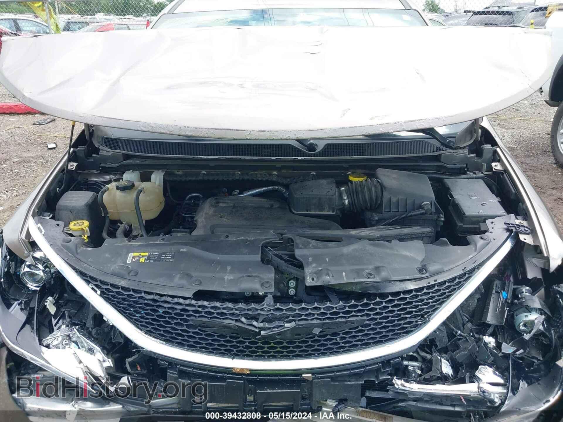 2017 CHRYSLER PACIFICA - VIN: 2C4RC1EG2HR735025 - Photo 10