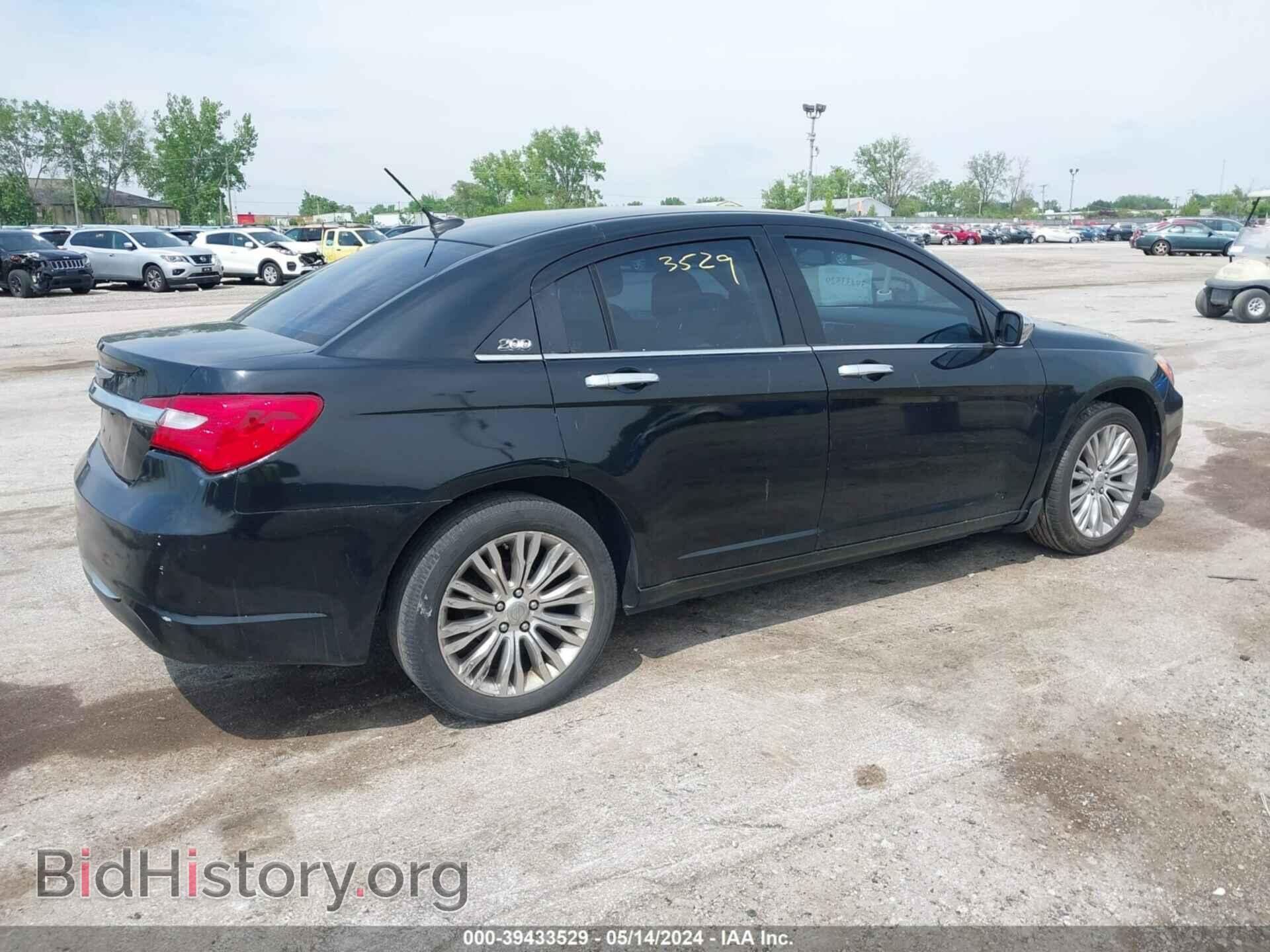 2012 CHRYSLER 200 - VIN: 1C3CCBCB2CN217834 - Фото 4