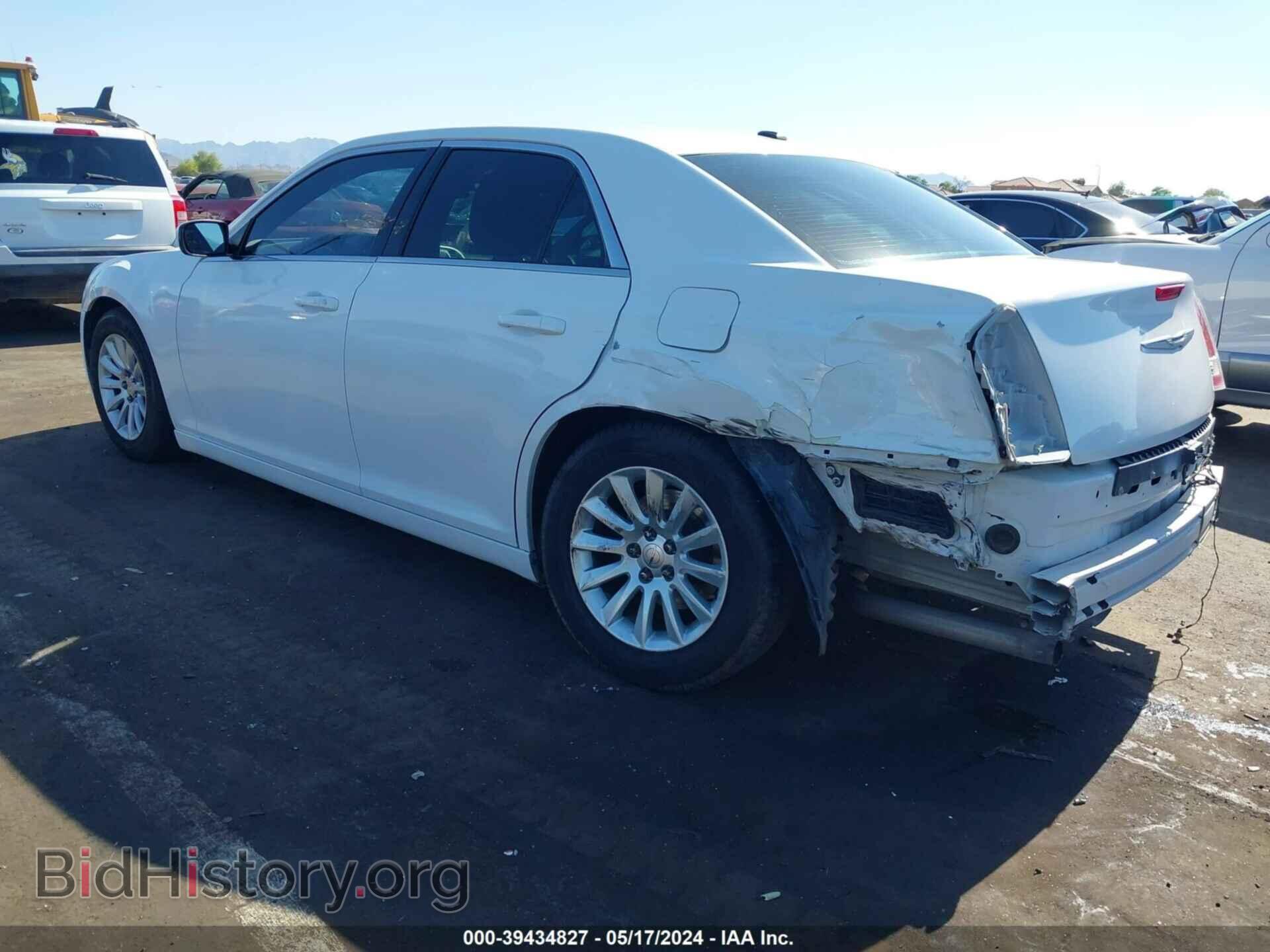 2014 CHRYSLER 300 - VIN: 2C3CCAAG3EH132618 - Фото 3