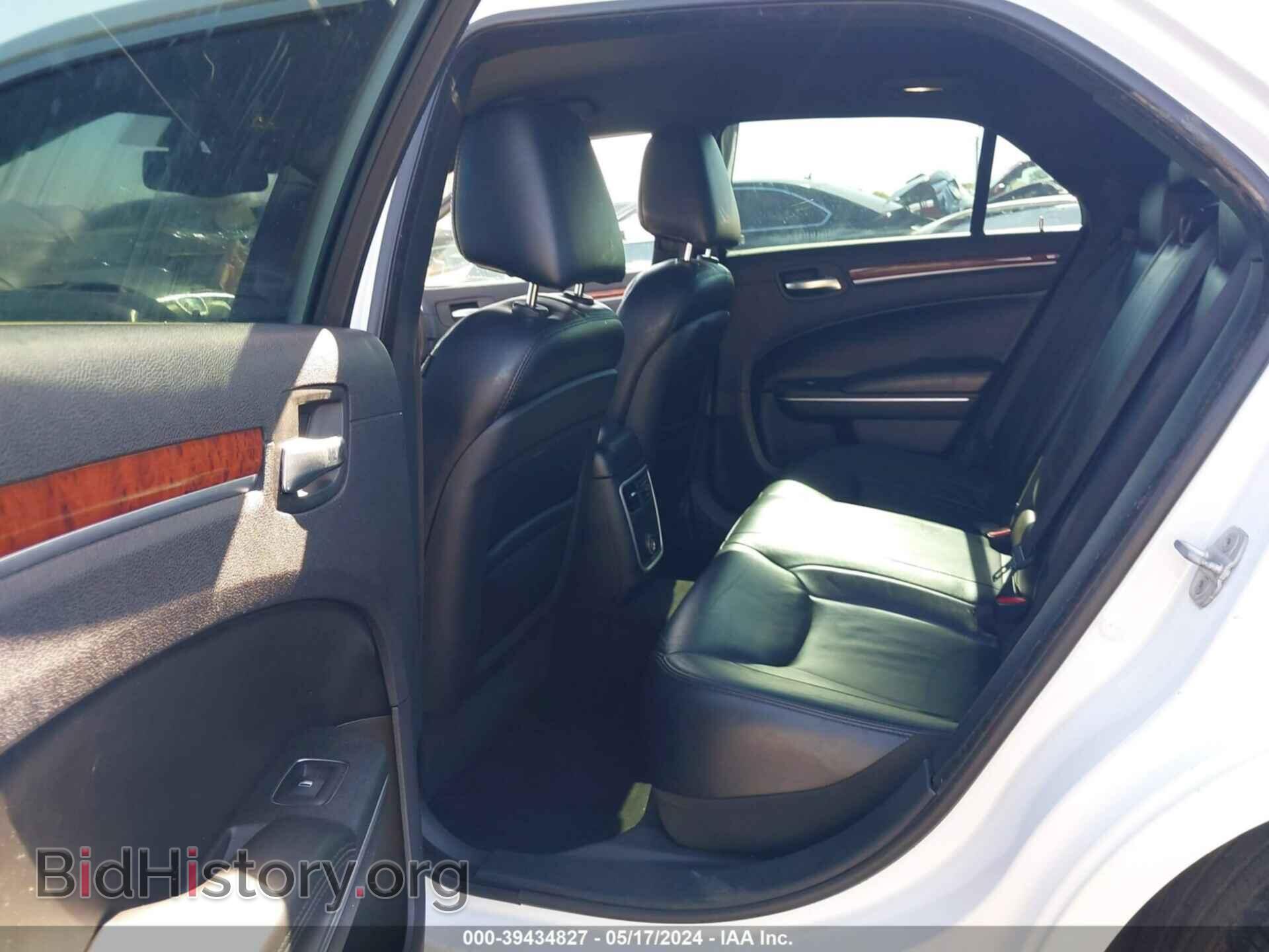 2014 CHRYSLER 300 - VIN: 2C3CCAAG3EH132618 - Фото 8