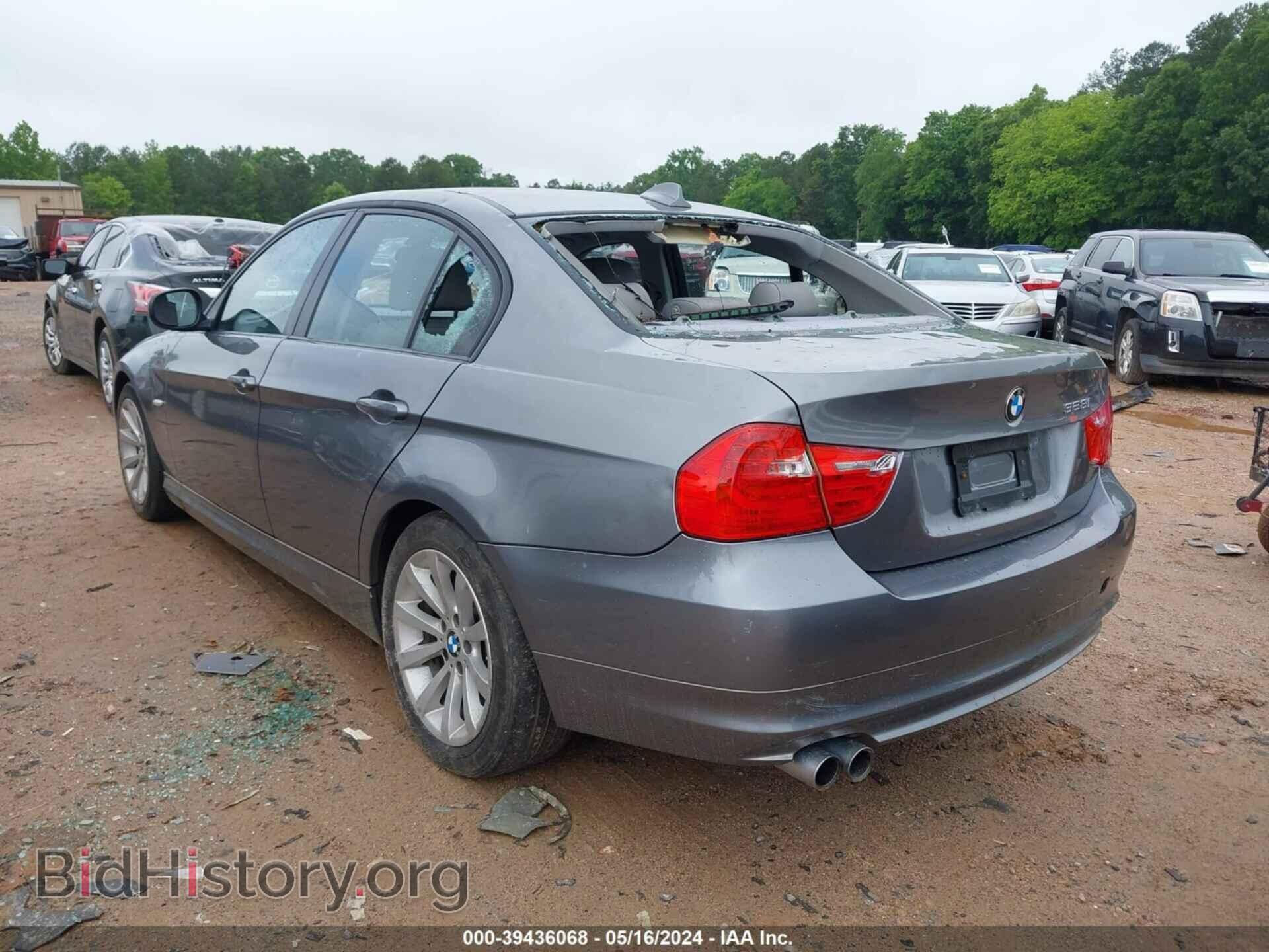 2011 BMW 328I - VIN: WBAPH7C58BE681776 - Фото 3