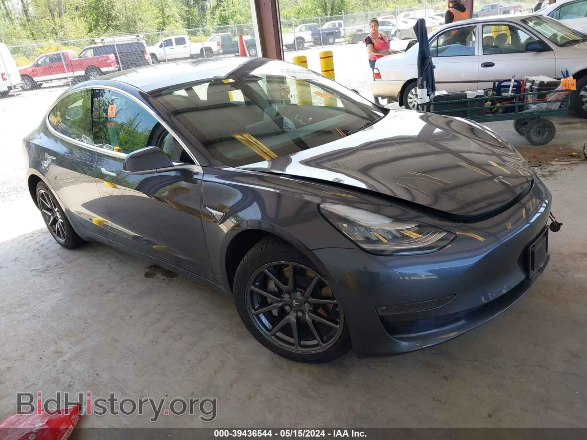 Фотография 5YJ3E1EB4JF128923 - TESLA MODEL 3 2018
