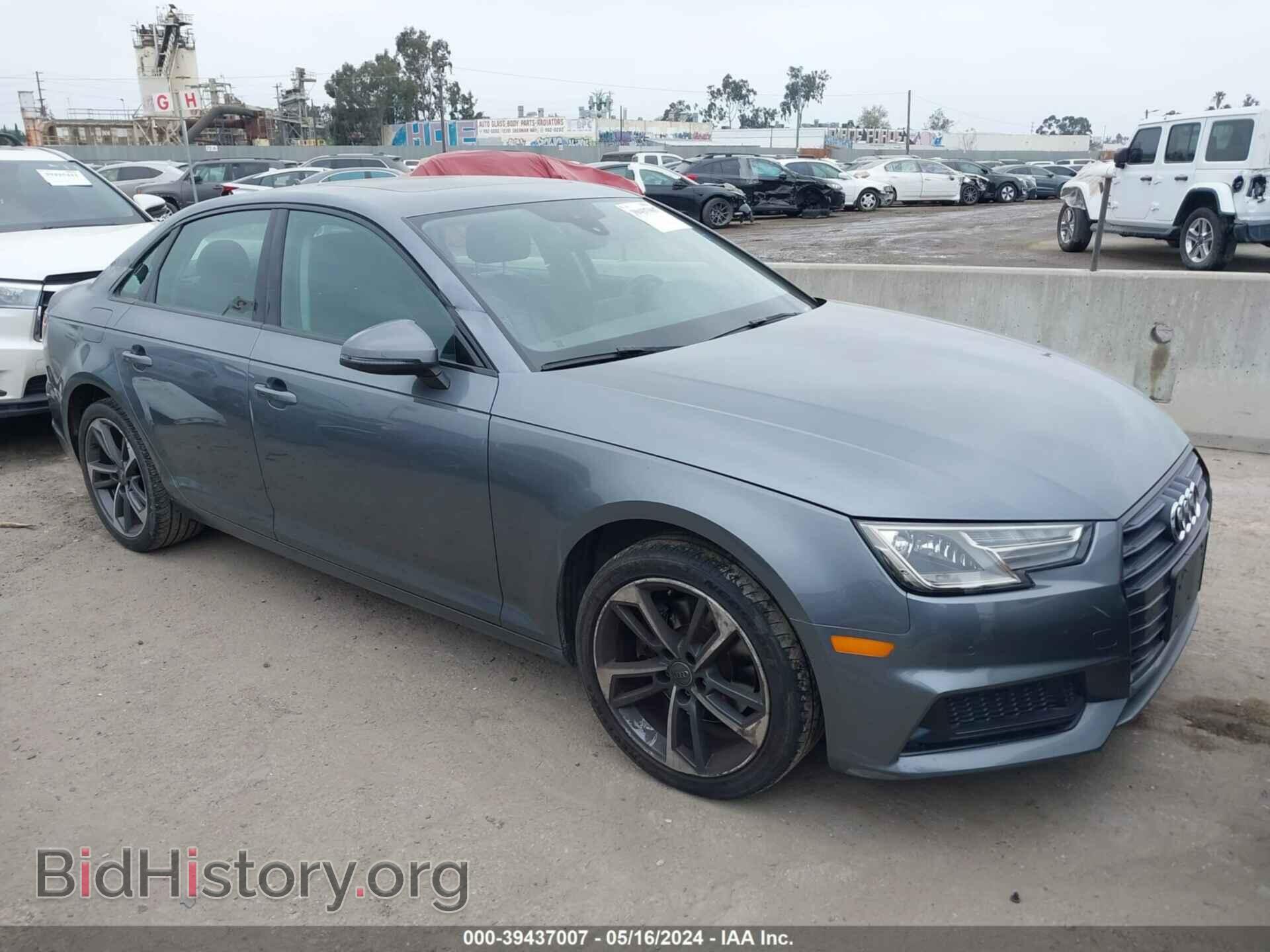 Photo WAUGMAF43KN021785 - AUDI A4 2019
