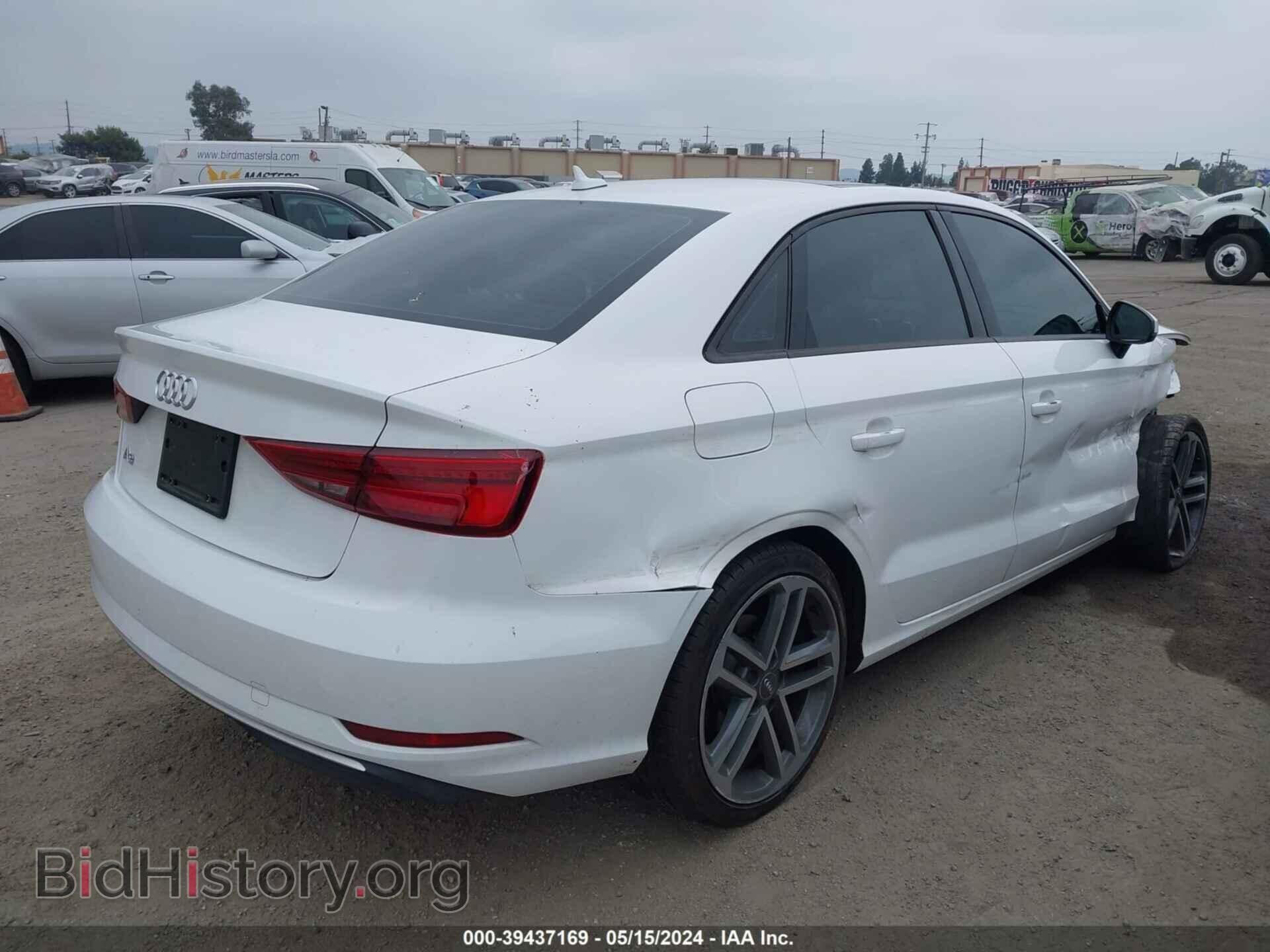 2018 AUDI A3 - VIN: WAUAUGFF3J1035167 - Фото 4