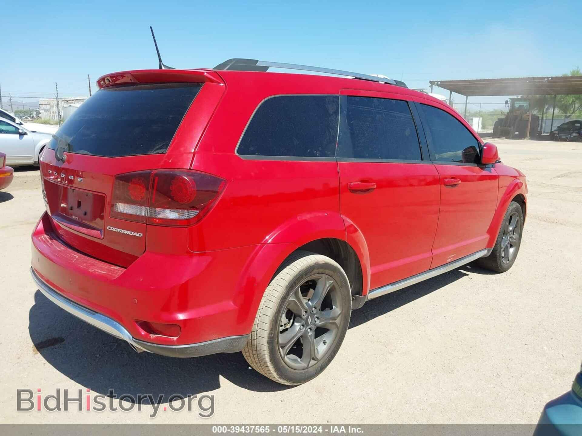 2018 DODGE JOURNEY - VIN: 3C4PDCGG9JT525909 - Фото 4
