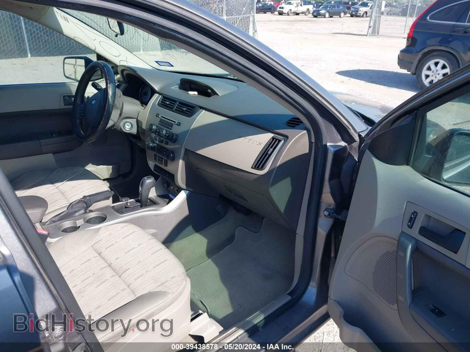 2011 FORD FOCUS - VIN: 1FAHP3FN2BW202072 - Photo 5