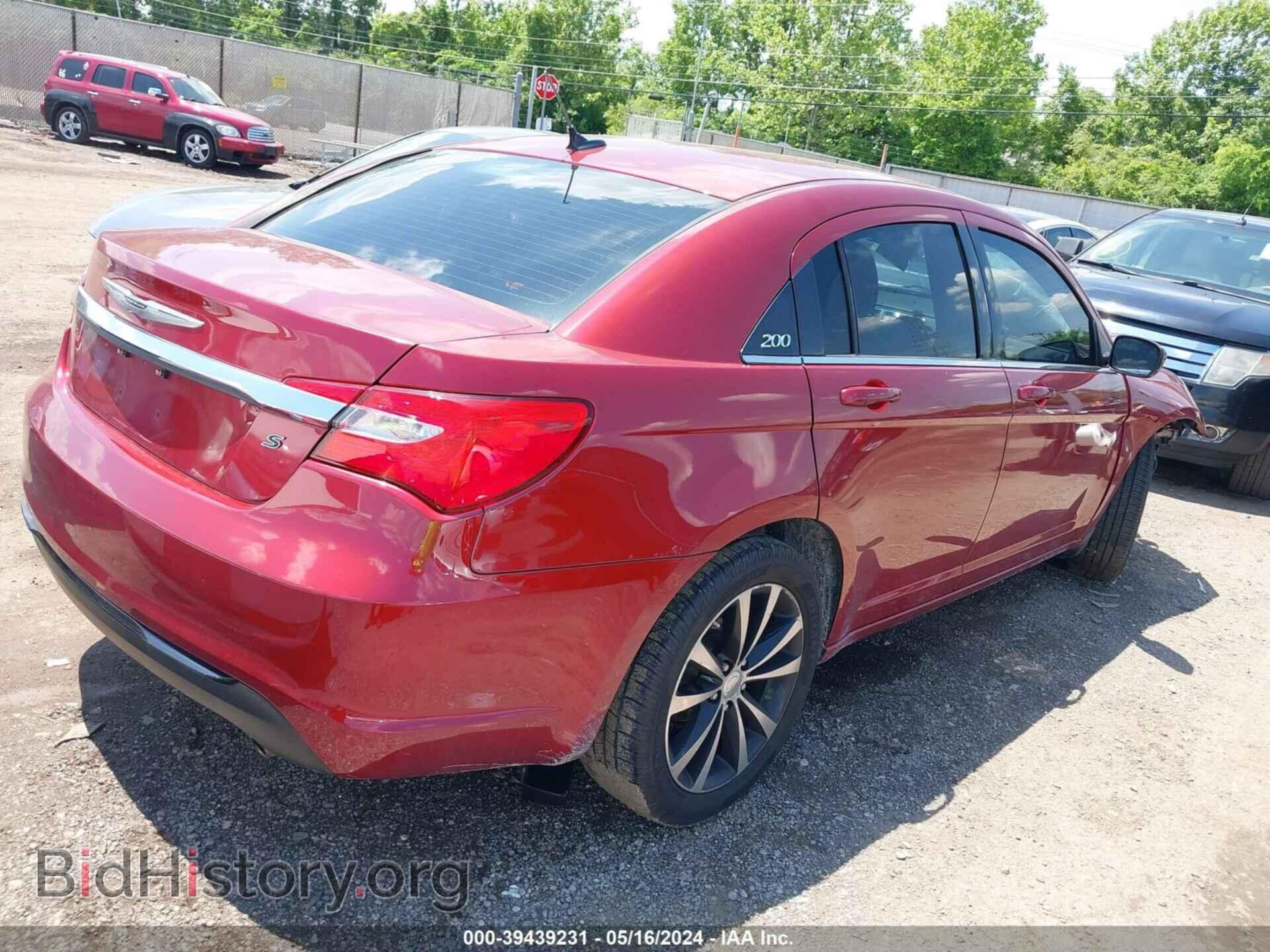 2013 CHRYSLER 200 - VIN: 1C3CCBCG8DN738442 - Фото 4