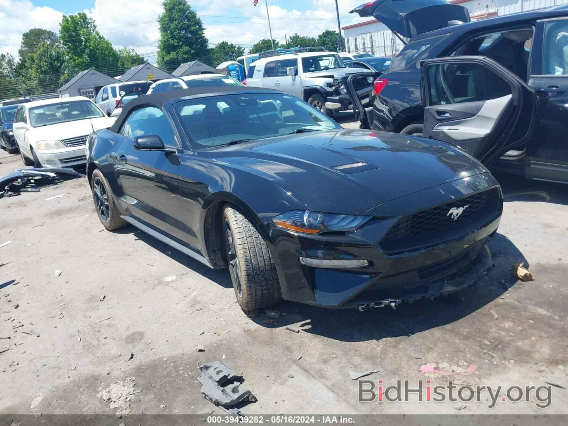 Photo 1FATP8UH8N5124461 - FORD MUSTANG 2022