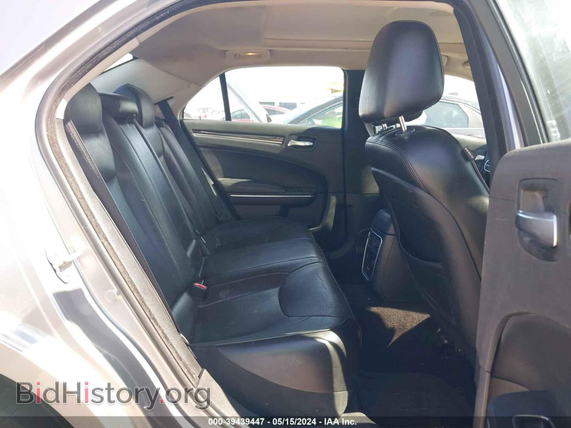 2018 CHRYSLER 300 - VIN: 2C3CCAEG8JH207964 - Фото 8