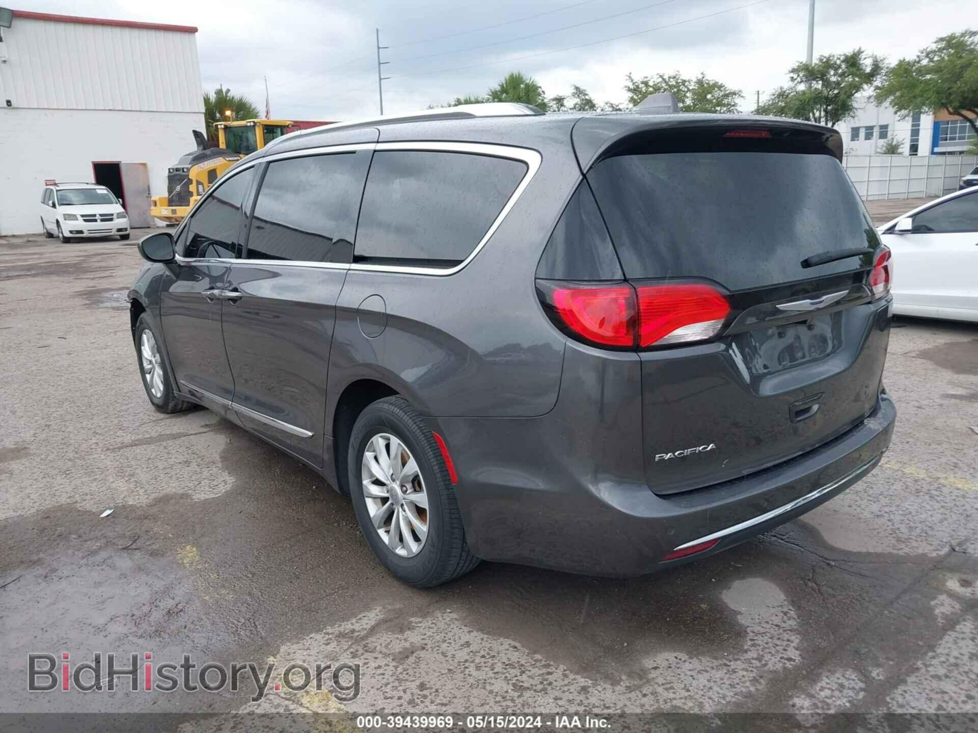 2019 CHRYSLER PACIFICA - VIN: 2C4RC1BG8KR624779 - Фото 3