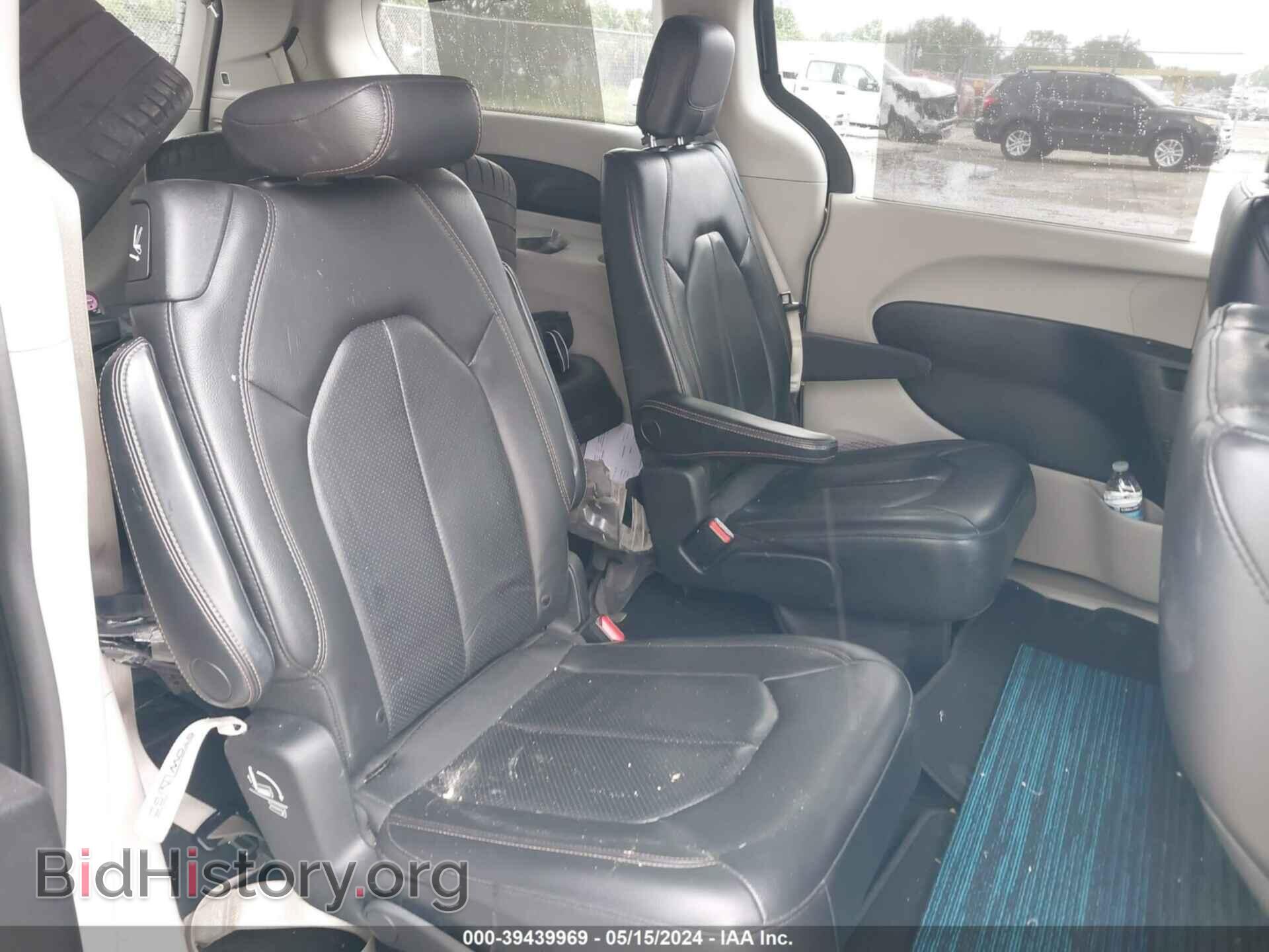 2019 CHRYSLER PACIFICA - VIN: 2C4RC1BG8KR624779 - Фото 8