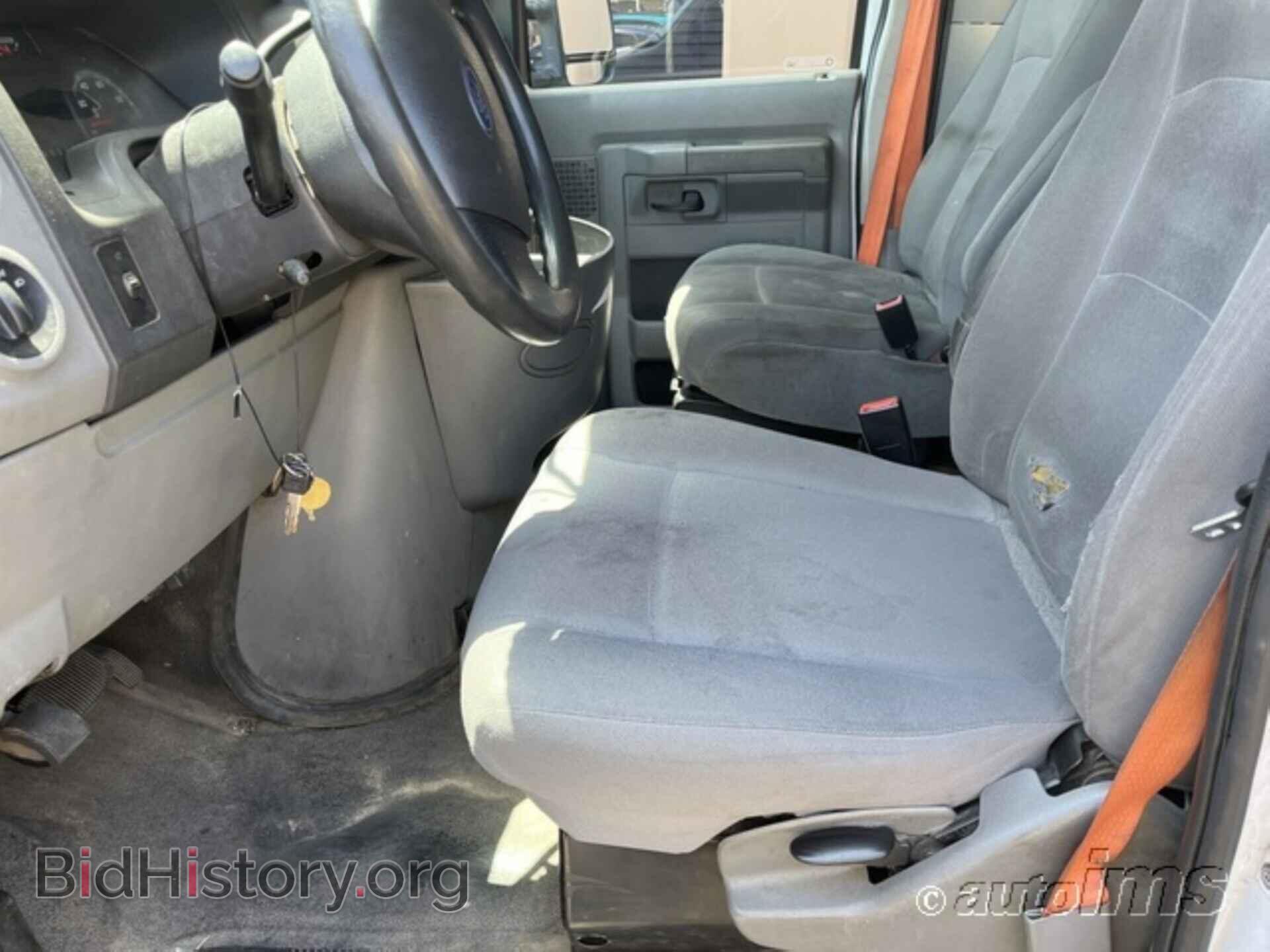 2010 FORD ECONOLINE - VIN: 1FTNE1EW8ADA90809 - Фото 2