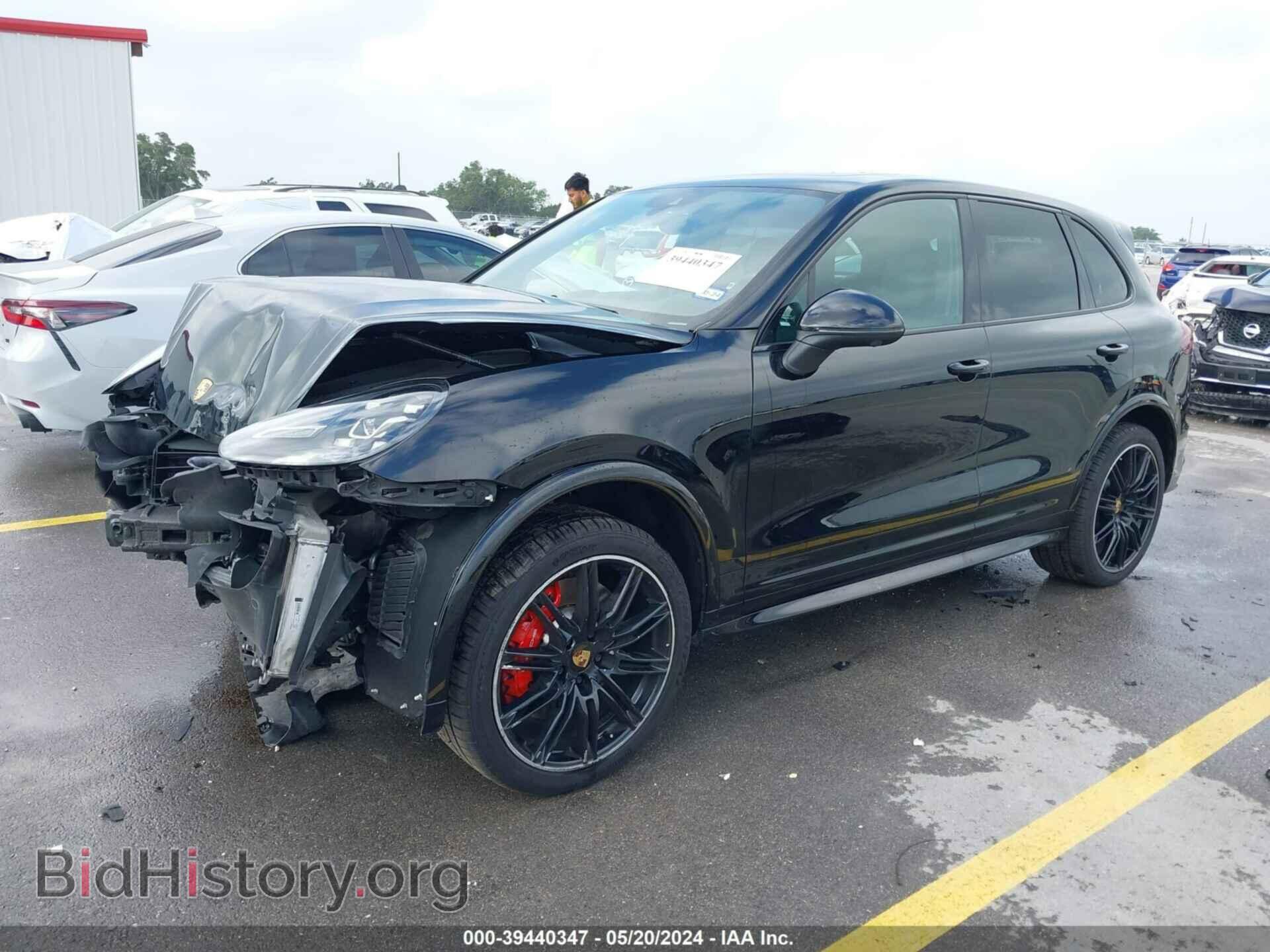 2016 PORSCHE CAYENNE - VIN: WP1AD2A26GLA79086 - Фото 2