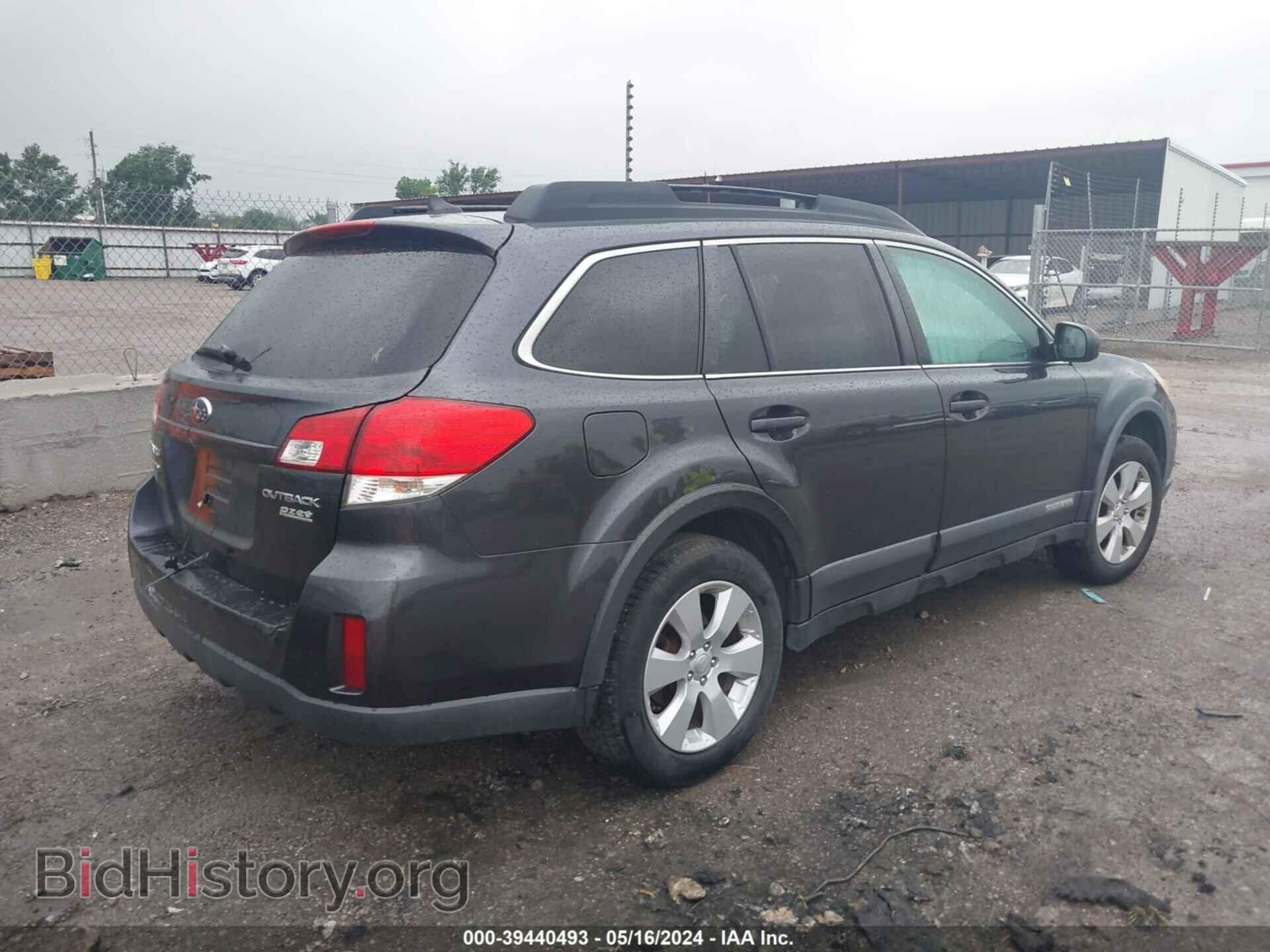2011 SUBARU OUTBACK - VIN: 4S4BRBFC8B3400574 - Фото 4