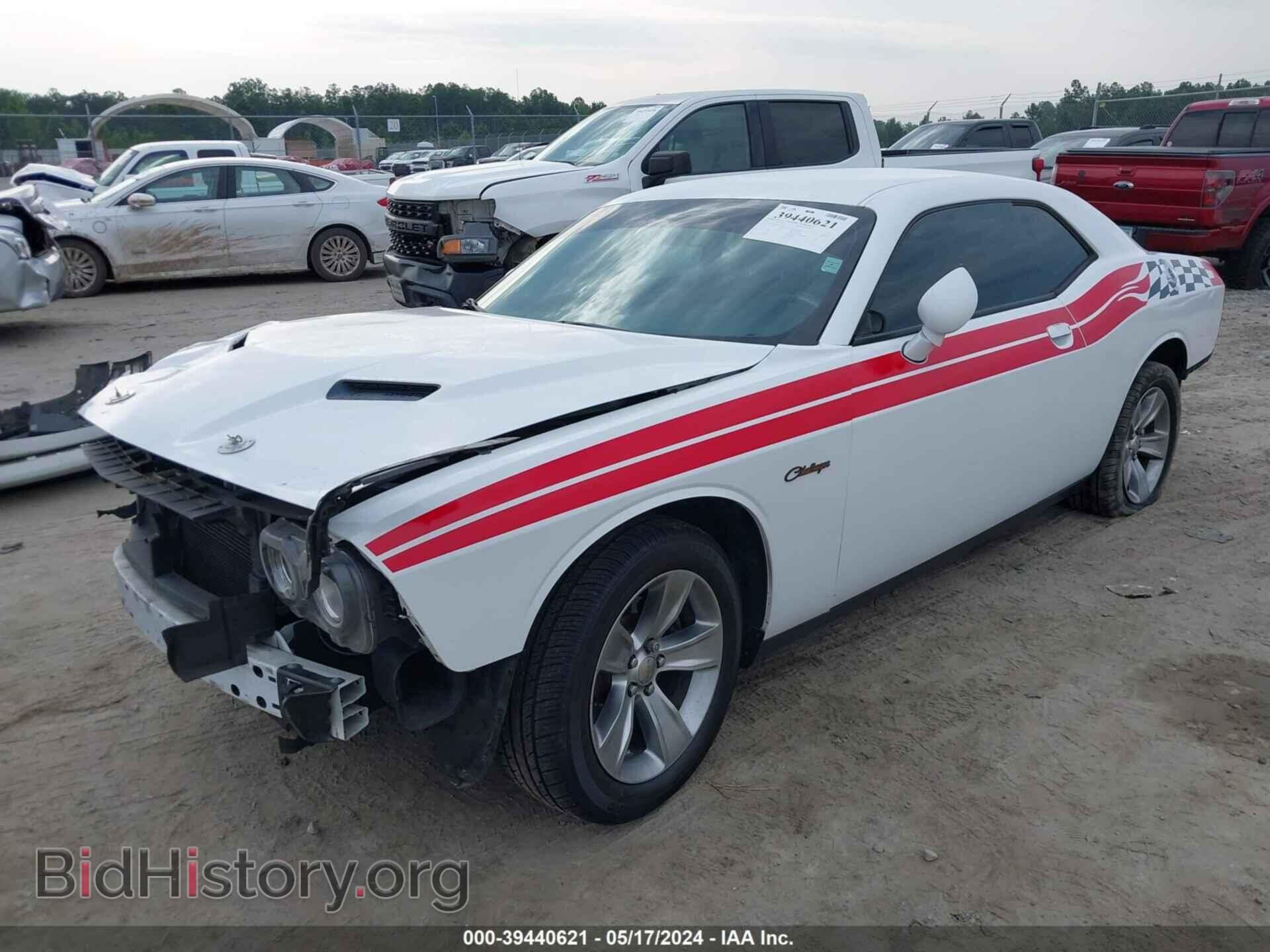 2017 DODGE CHALLENGER - VIN: 2C3CDZAG4HH514558 - Photo 2