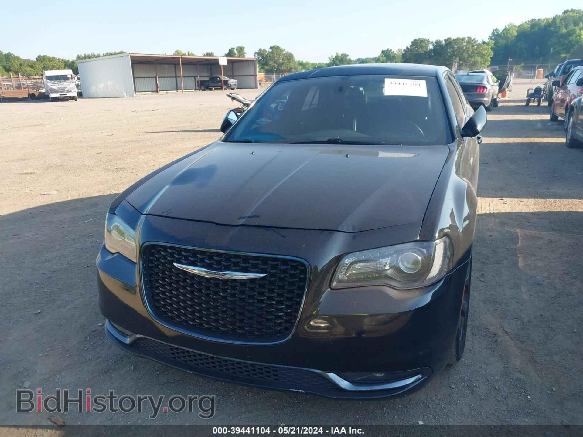 2016 CHRYSLER 300 - VIN: 2C3CCABG6GH124160 - Фото 6