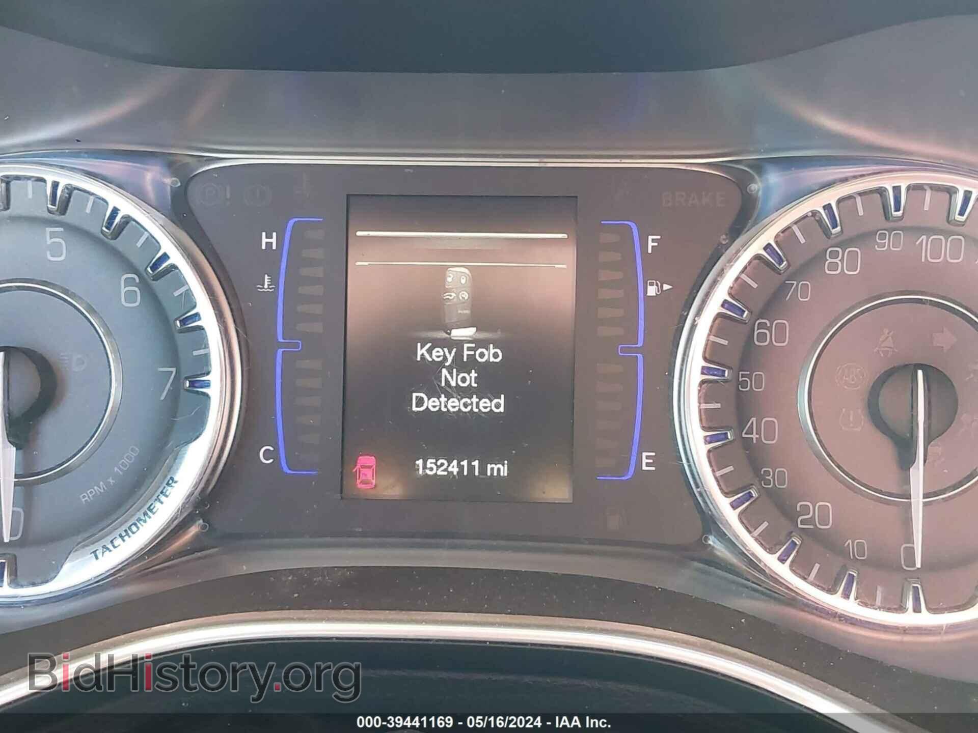 2016 CHRYSLER 200 - VIN: 1C3CCCABXGN142623 - Фото 7