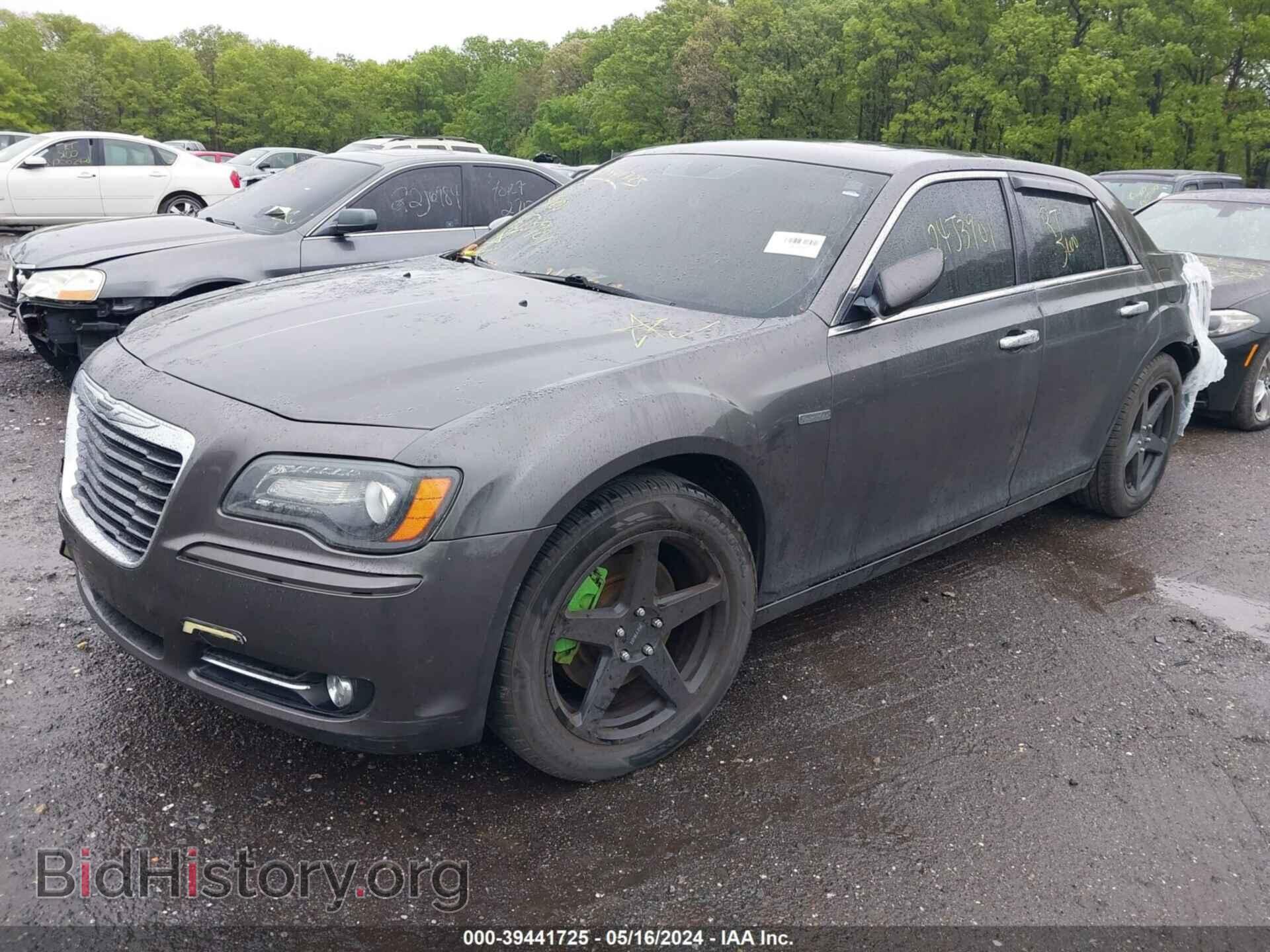 2014 CHRYSLER 300 - VIN: 2C3CCAGG2EH179713 - Фото 2