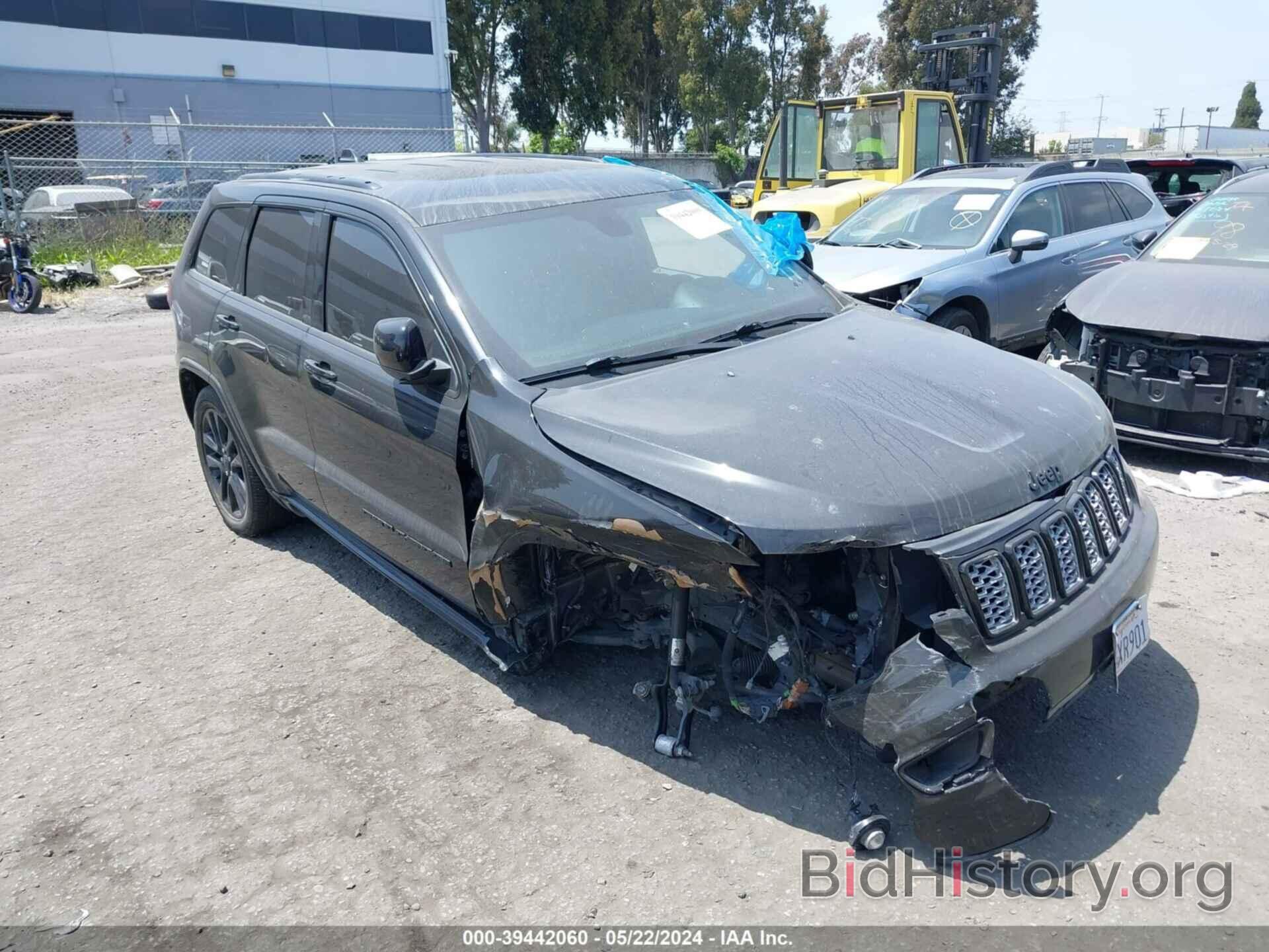 Фотография 1C4RJEAG9HC745773 - JEEP GRAND CHEROKEE 2017