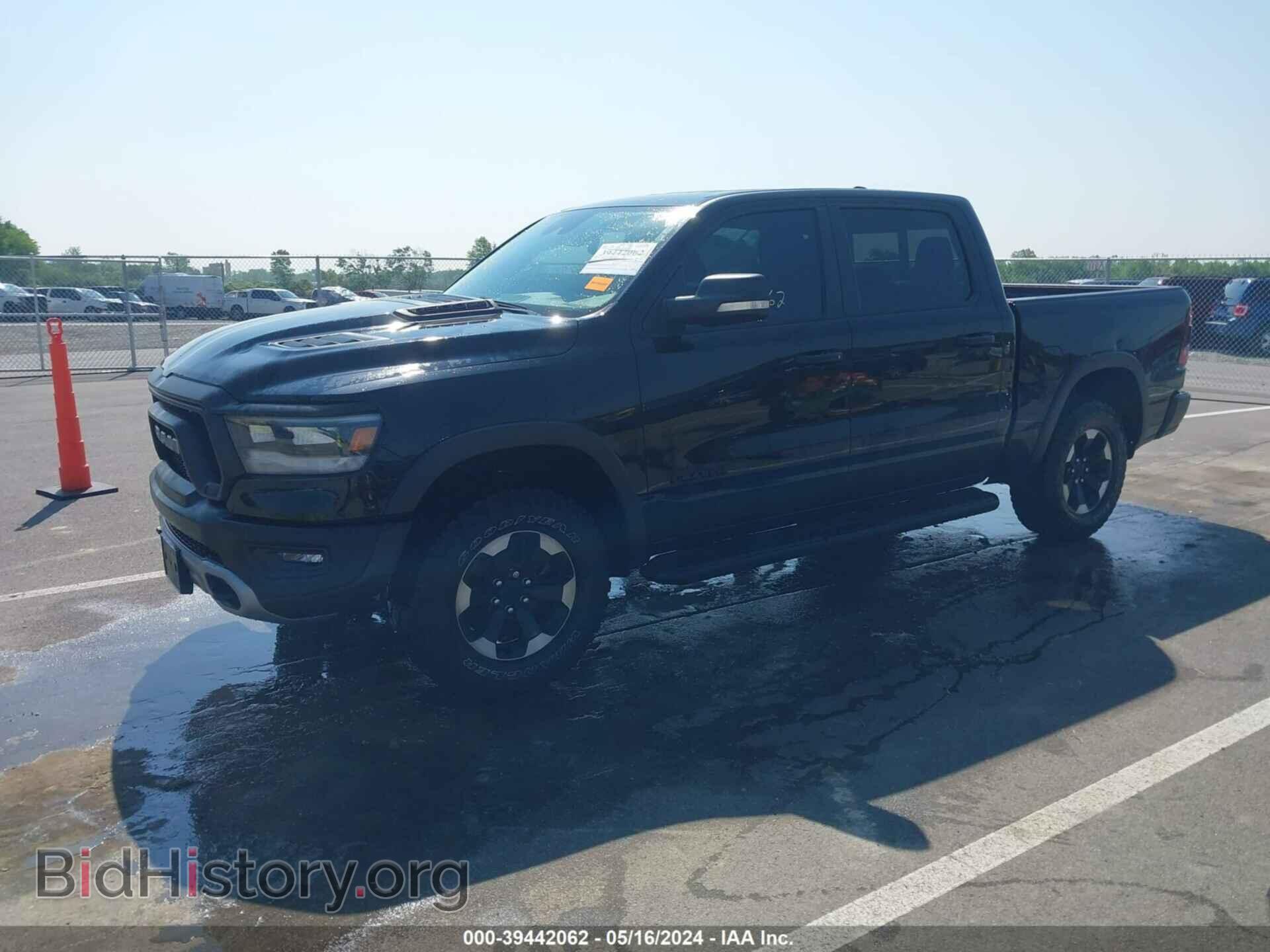 2021 RAM 1500 - VIN: 1C6SRFLT8MN692371 - Фото 2