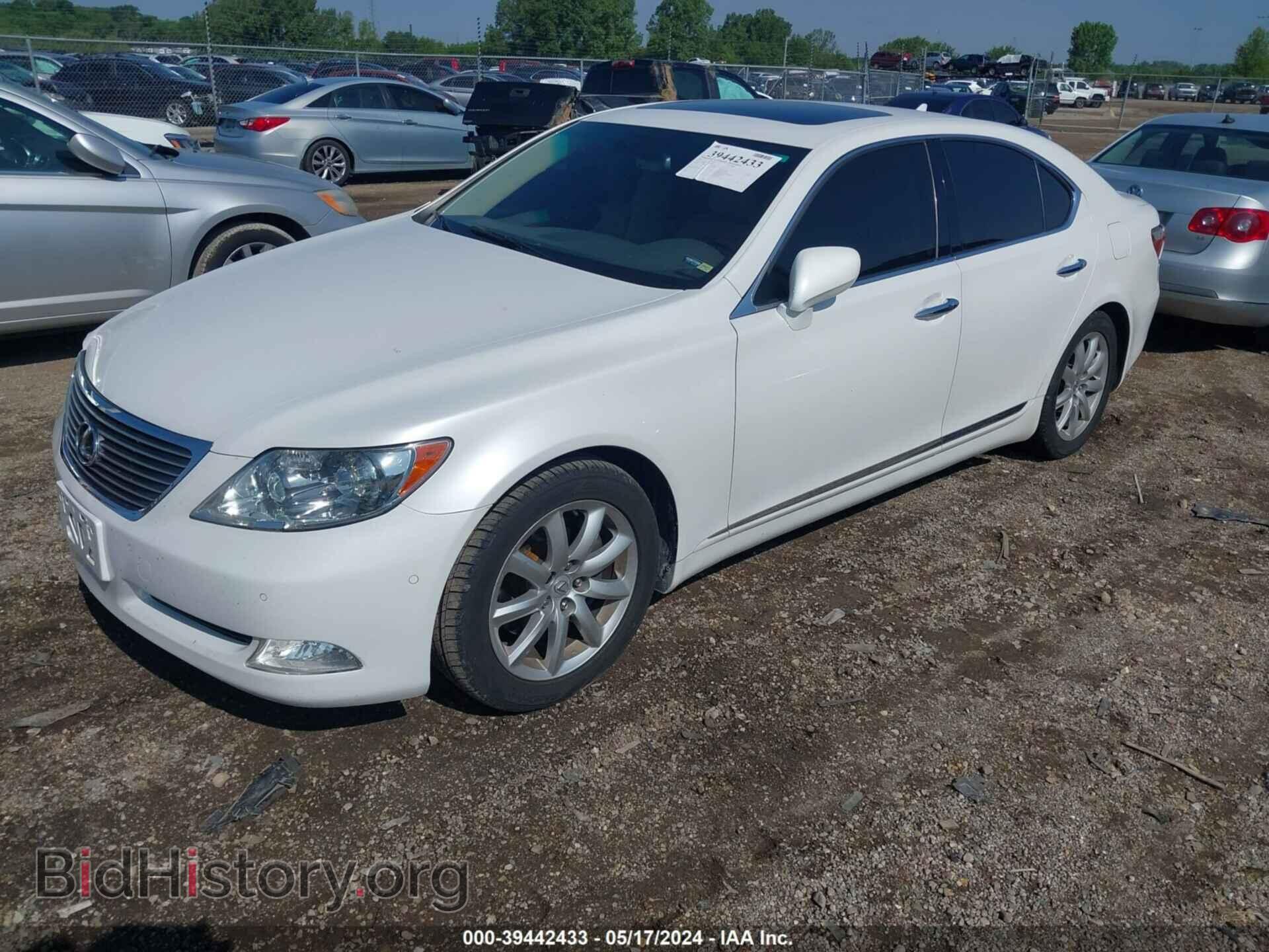 2007 LEXUS LS 460 - VIN: JTHBL46F375033962 - Photo 2