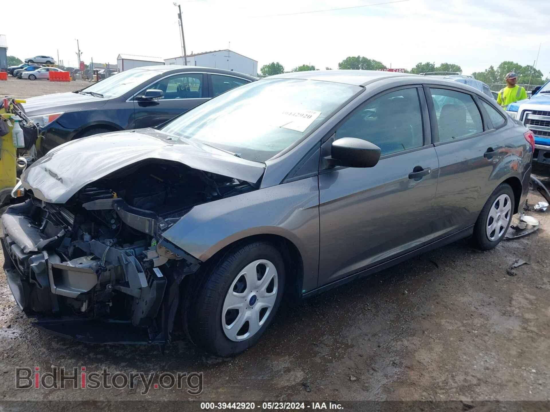 2014 FORD FOCUS - VIN: 1FADP3E25EL425069 - Photo 2
