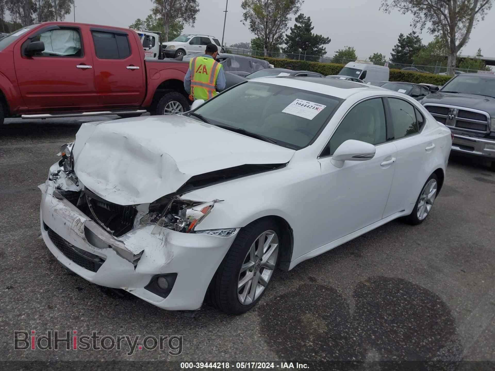 2011 LEXUS IS 250 - VIN: JTHBF5C2XB5149442 - Photo 2