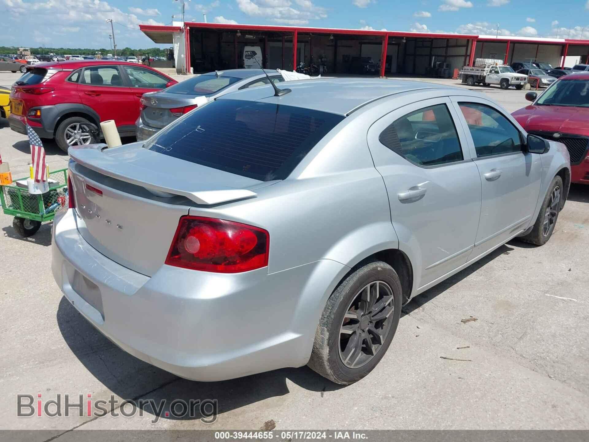 2011 DODGE AVENGER - VIN: 1B3BD4FB0BN540873 - Фото 4