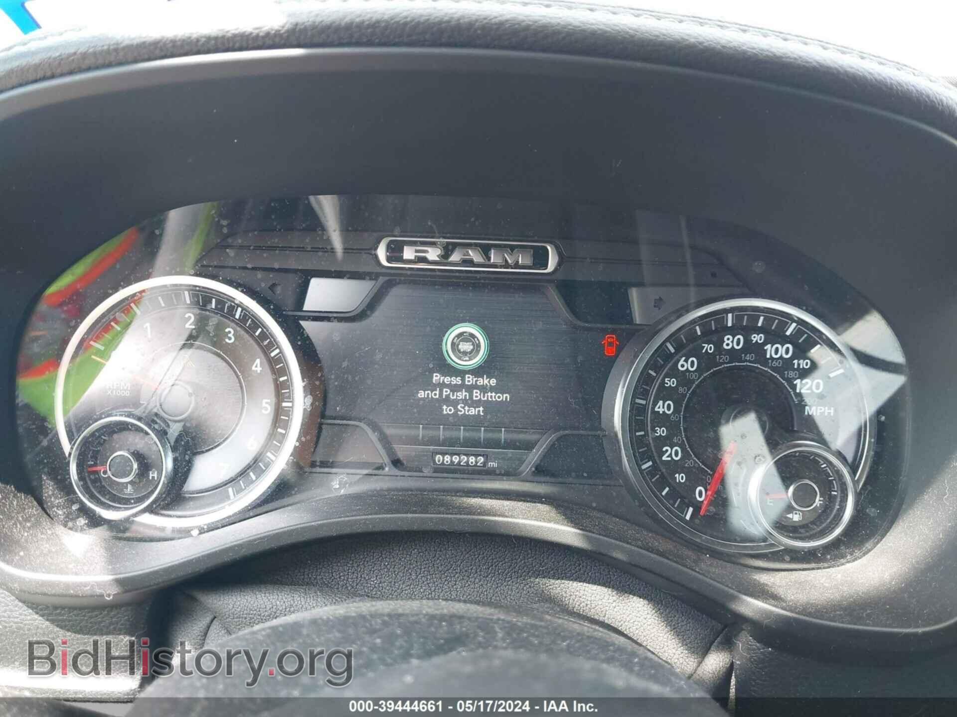 2019 RAM 1500 - VIN: 1C6SRFJT9KN562177 - Фото 7