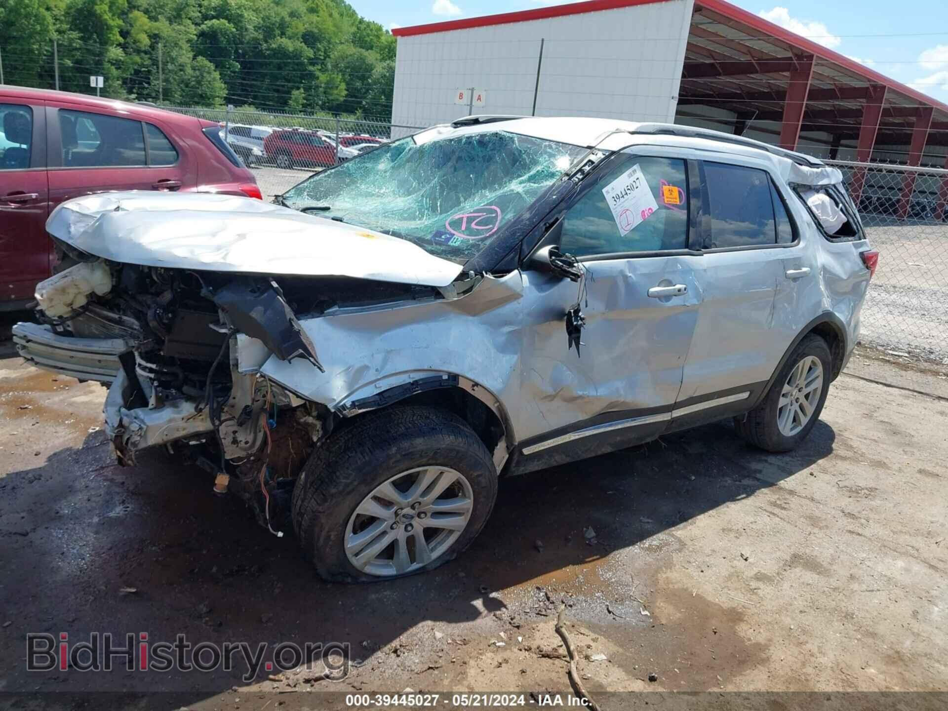 2018 FORD EXPLORER - VIN: 1FM5K8D81JGC52987 - Фото 2
