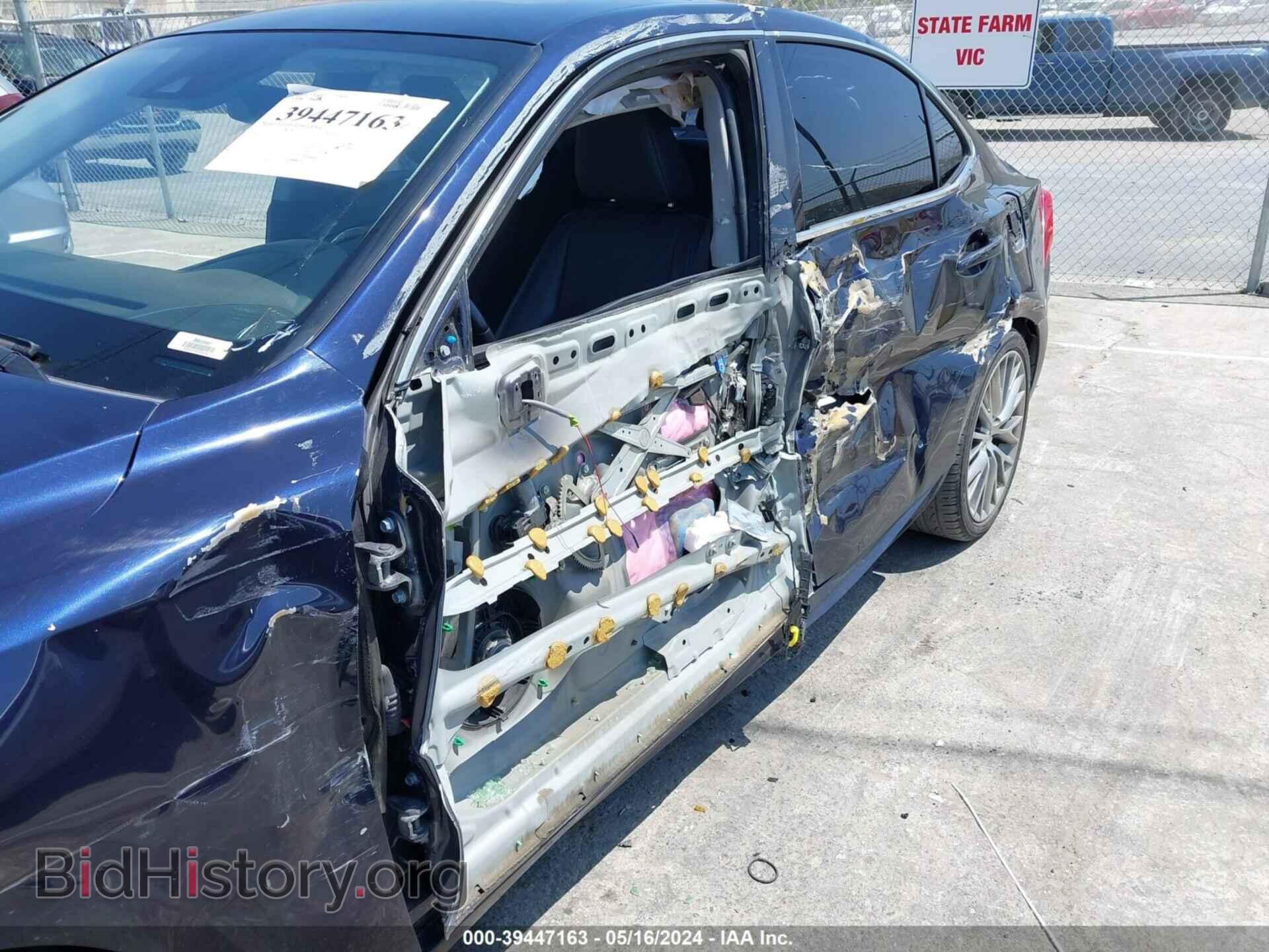2017 LEXUS IS 200T - VIN: JTHBA1D20H5049719 - Photo 6
