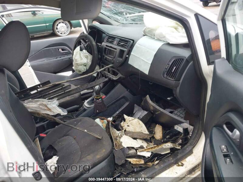 2014 Kia RIO (VIN KNADM4A31E6365424) — фото 5 из 16