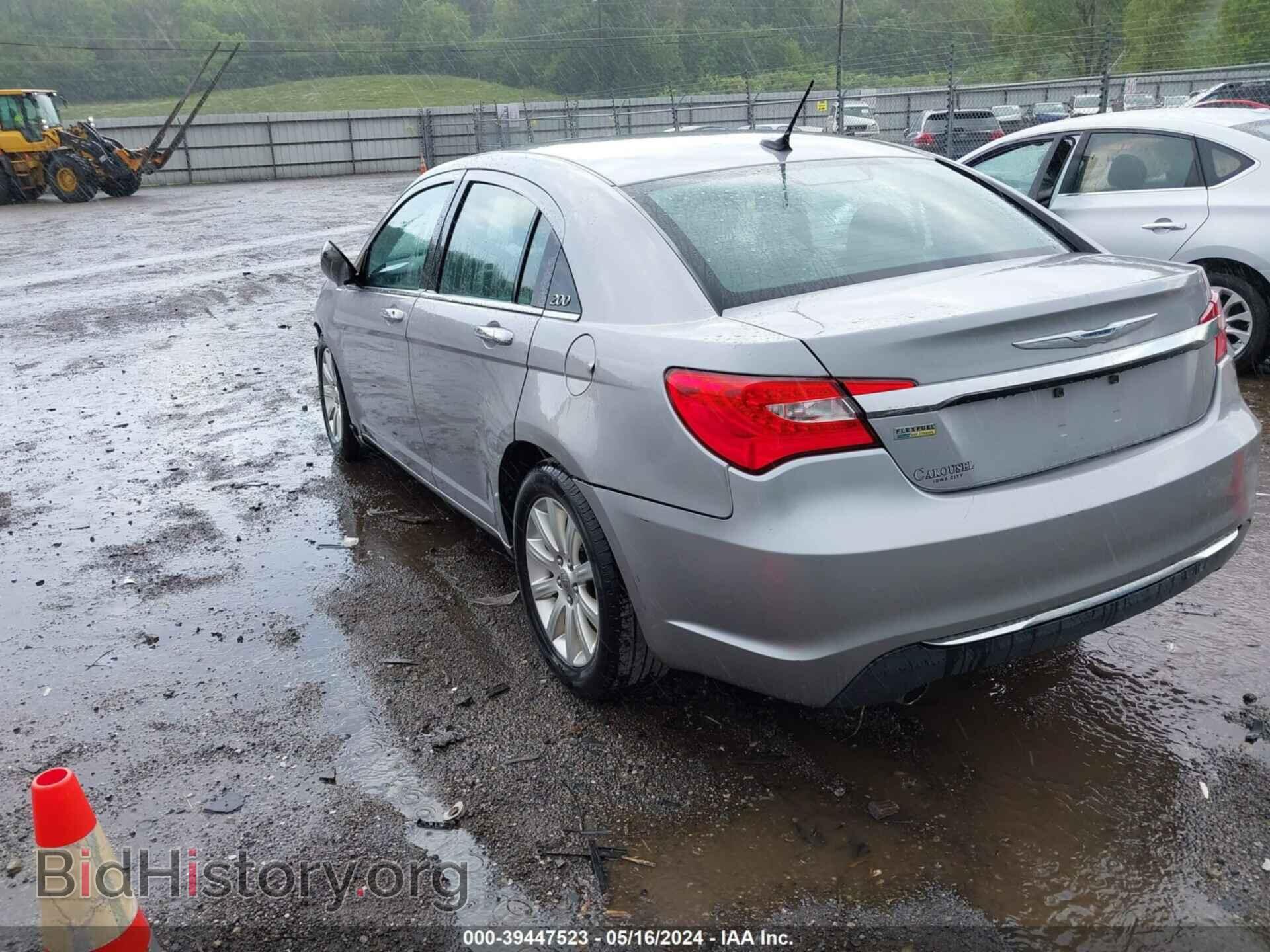 2013 CHRYSLER 200 - VIN: 1C3CCBCG0DN560073 - Фото 3