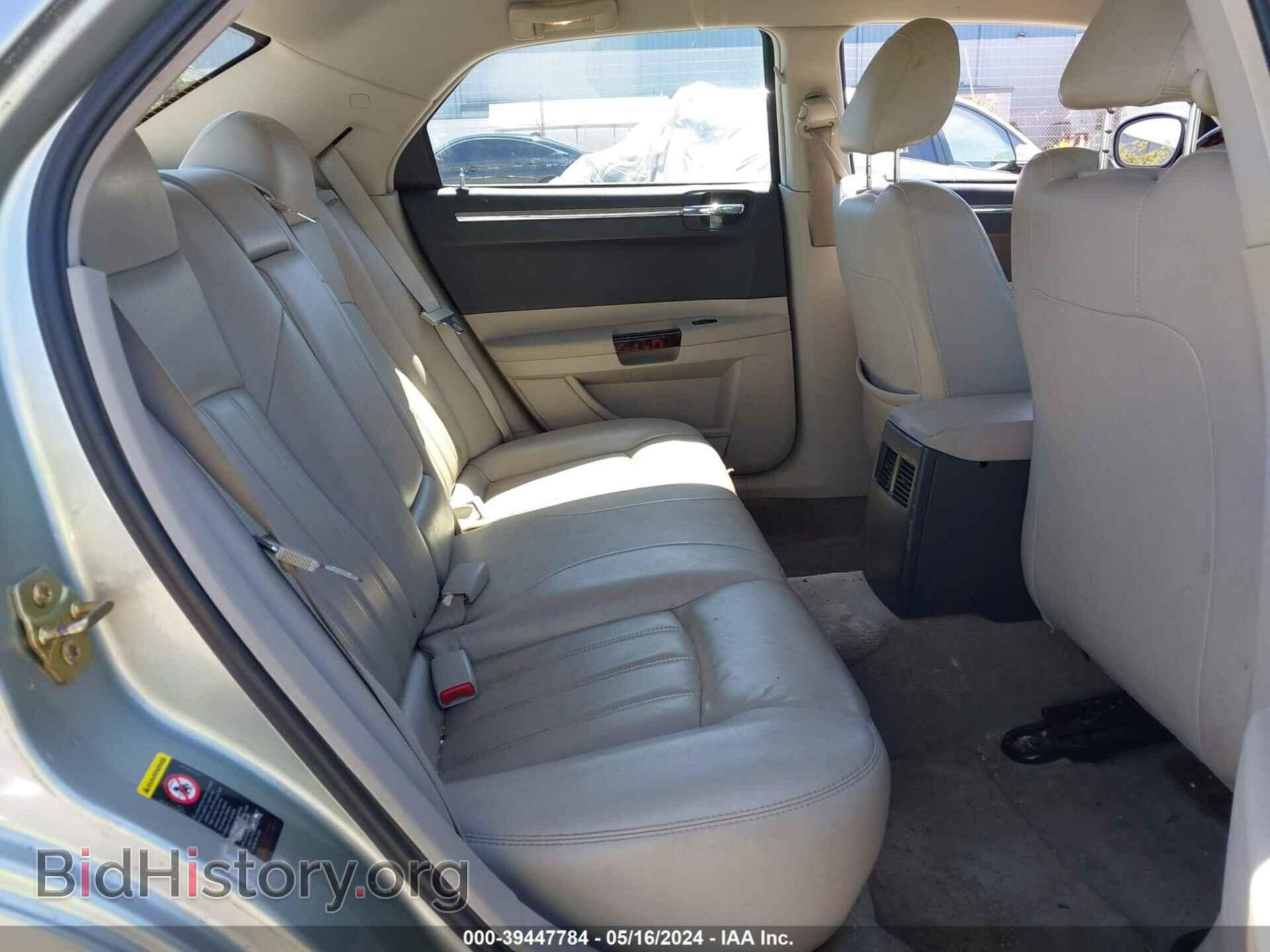 2006 CHRYSLER 300C - VIN: 2C3LA63H36H240425 - Фото 8