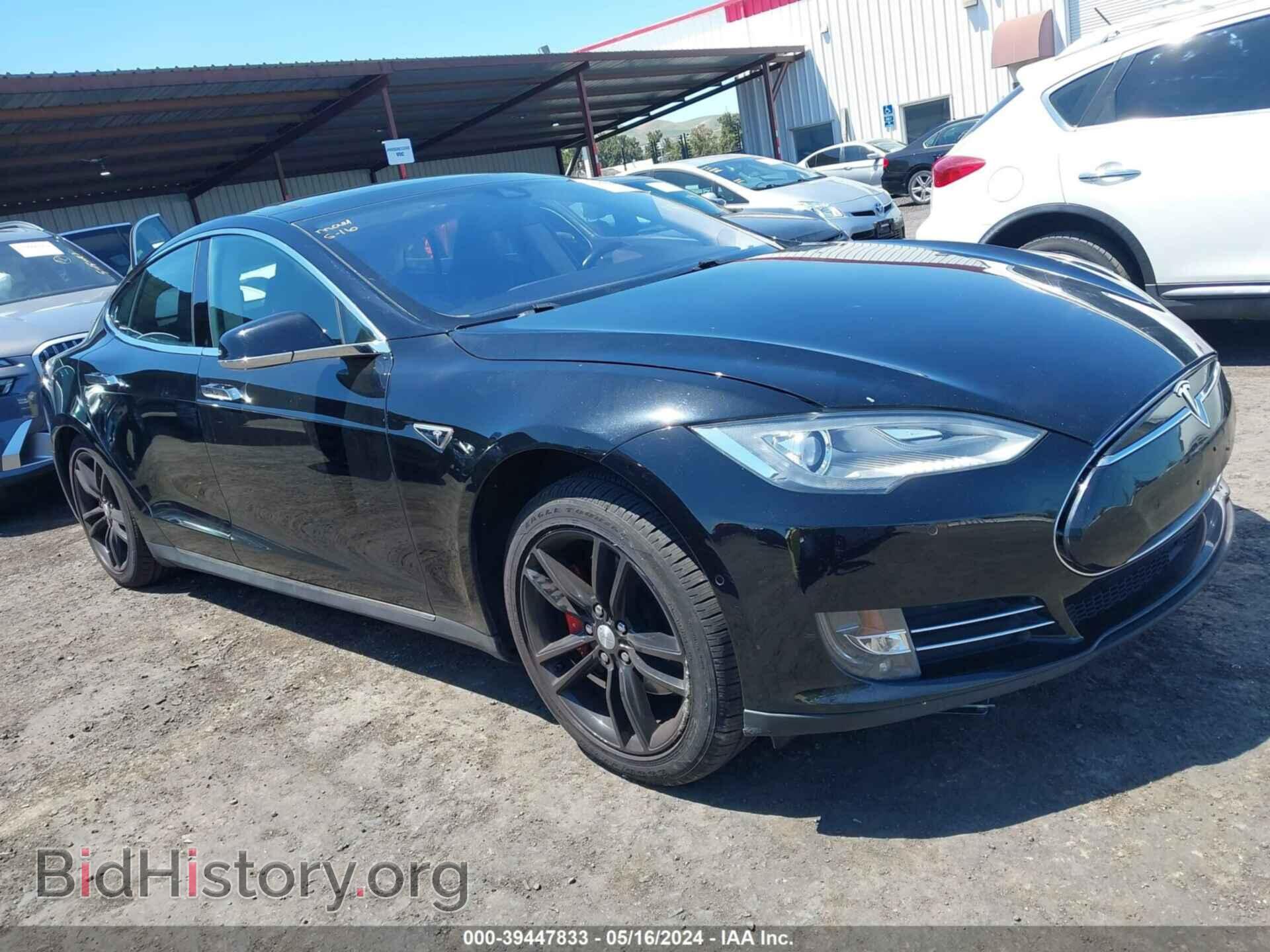 Фотография 5YJSA1H2XEFP66196 - TESLA MODEL S 2014
