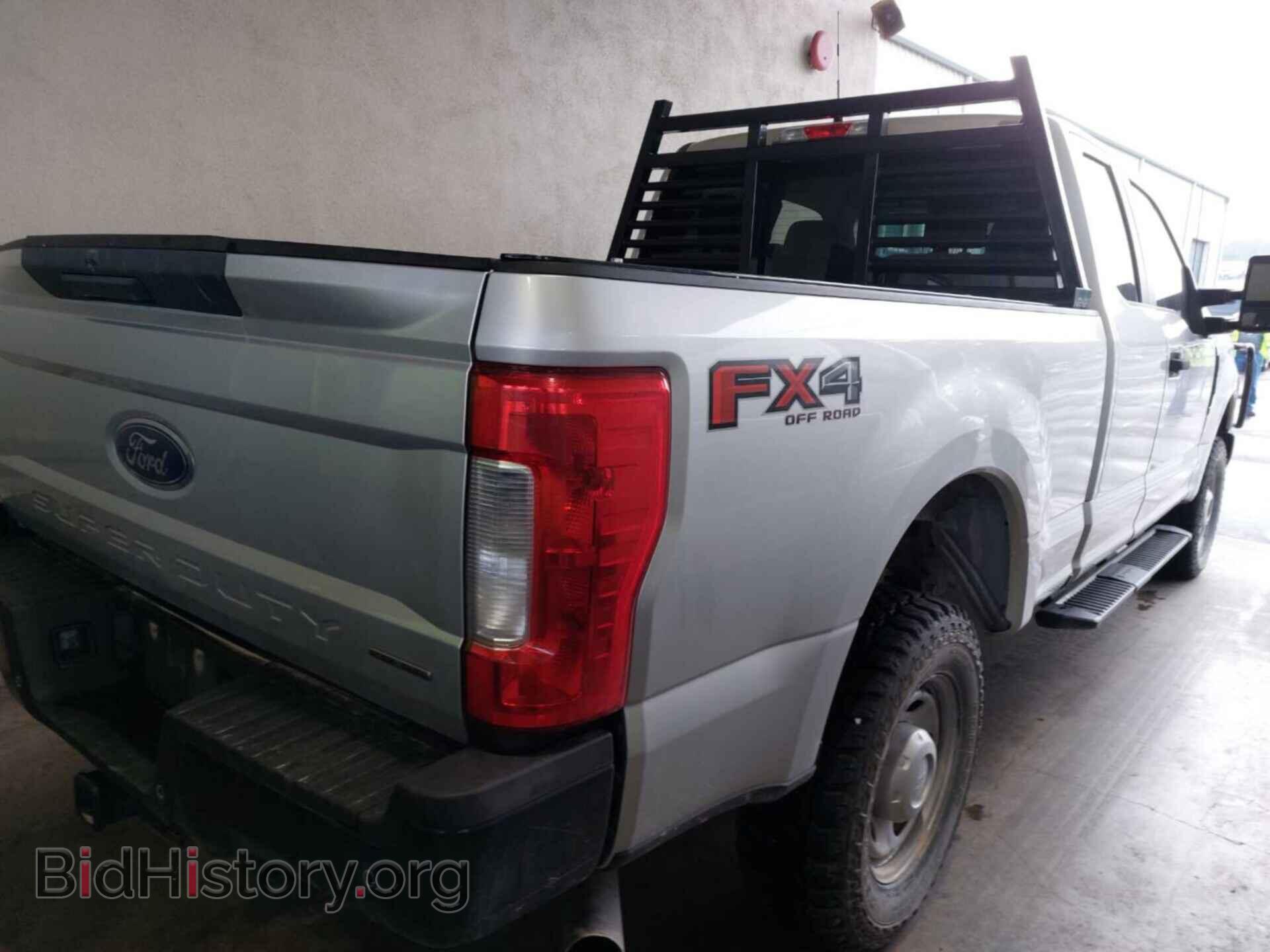 2017 FORD F-250 - VIN: 1FT7X2B66HEE19783 - Фото 9