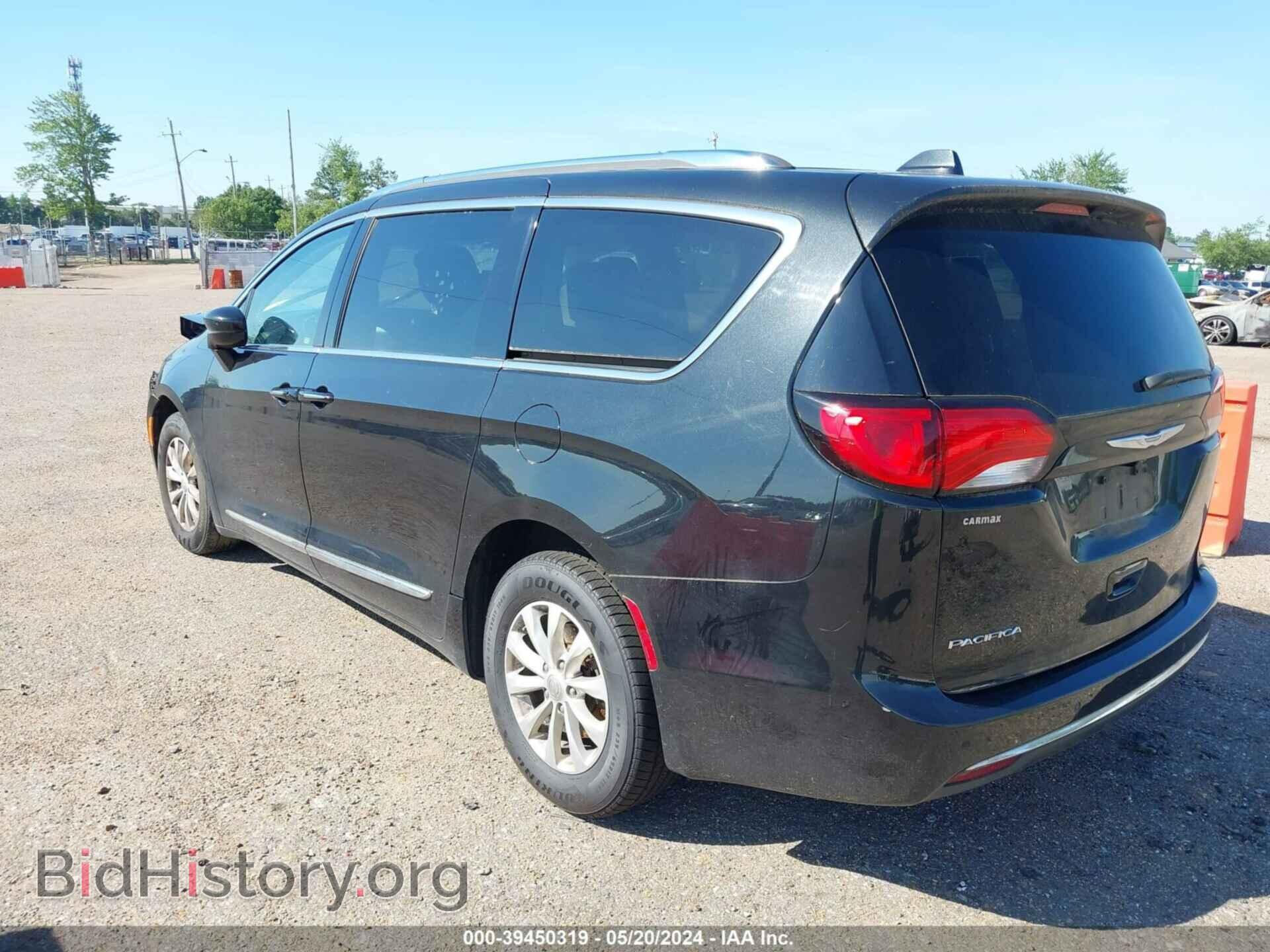 2018 CHRYSLER PACIFICA - VIN: 2C4RC1EG3JR125401 - Photo 3