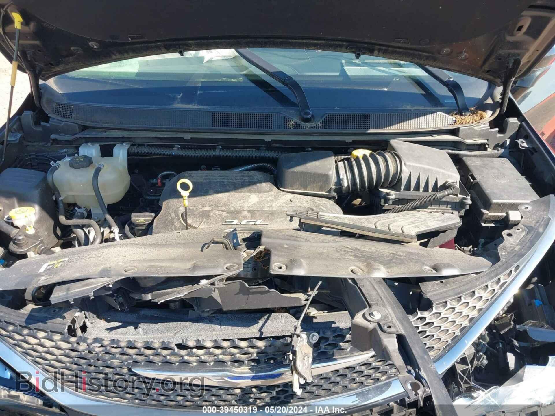 2018 CHRYSLER PACIFICA - VIN: 2C4RC1EG3JR125401 - Photo 10